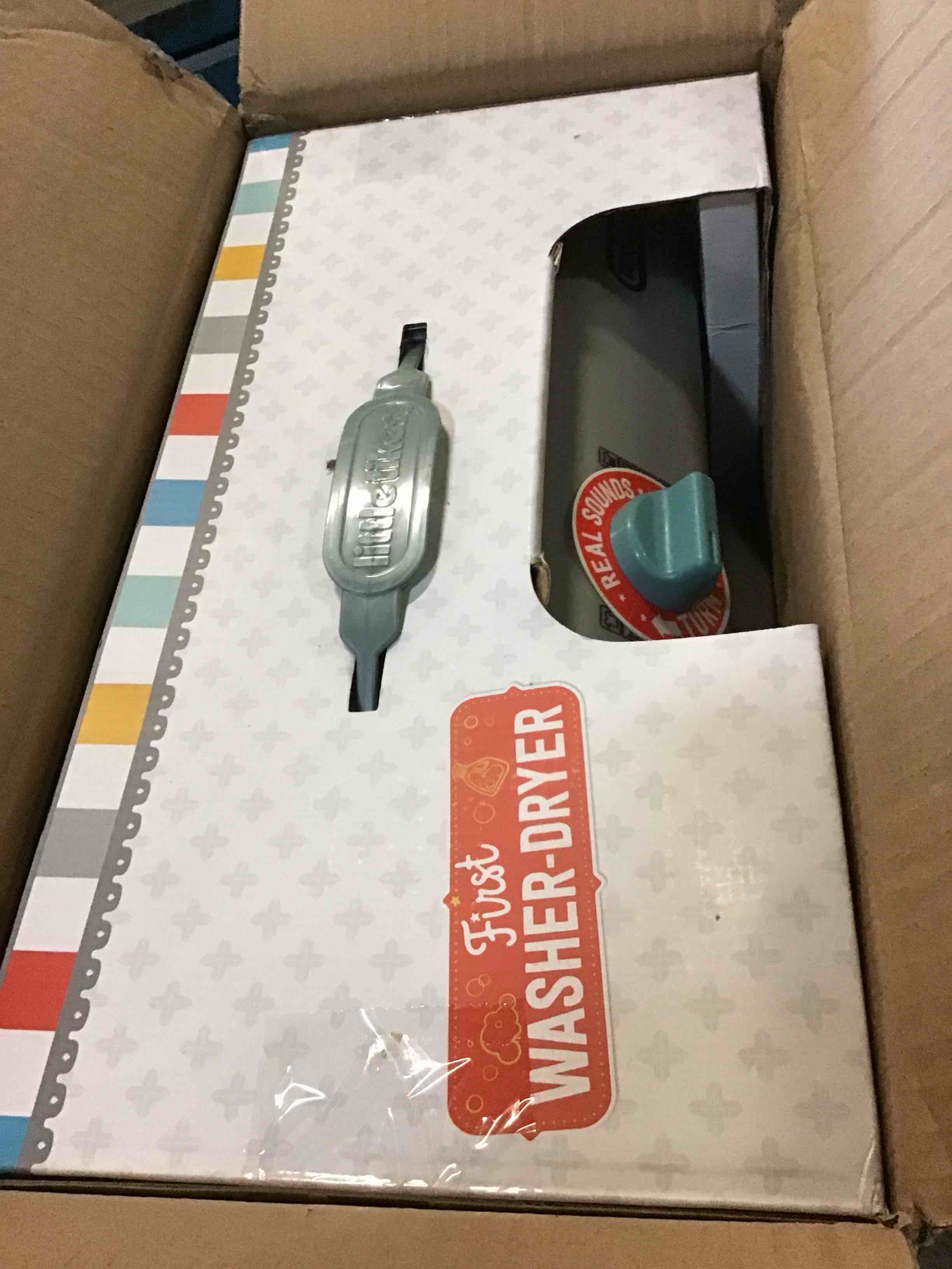 https://s3.amazonaws.com/lotting-images-prod/bidfta/YEL5509742_1701981664458.jpeg