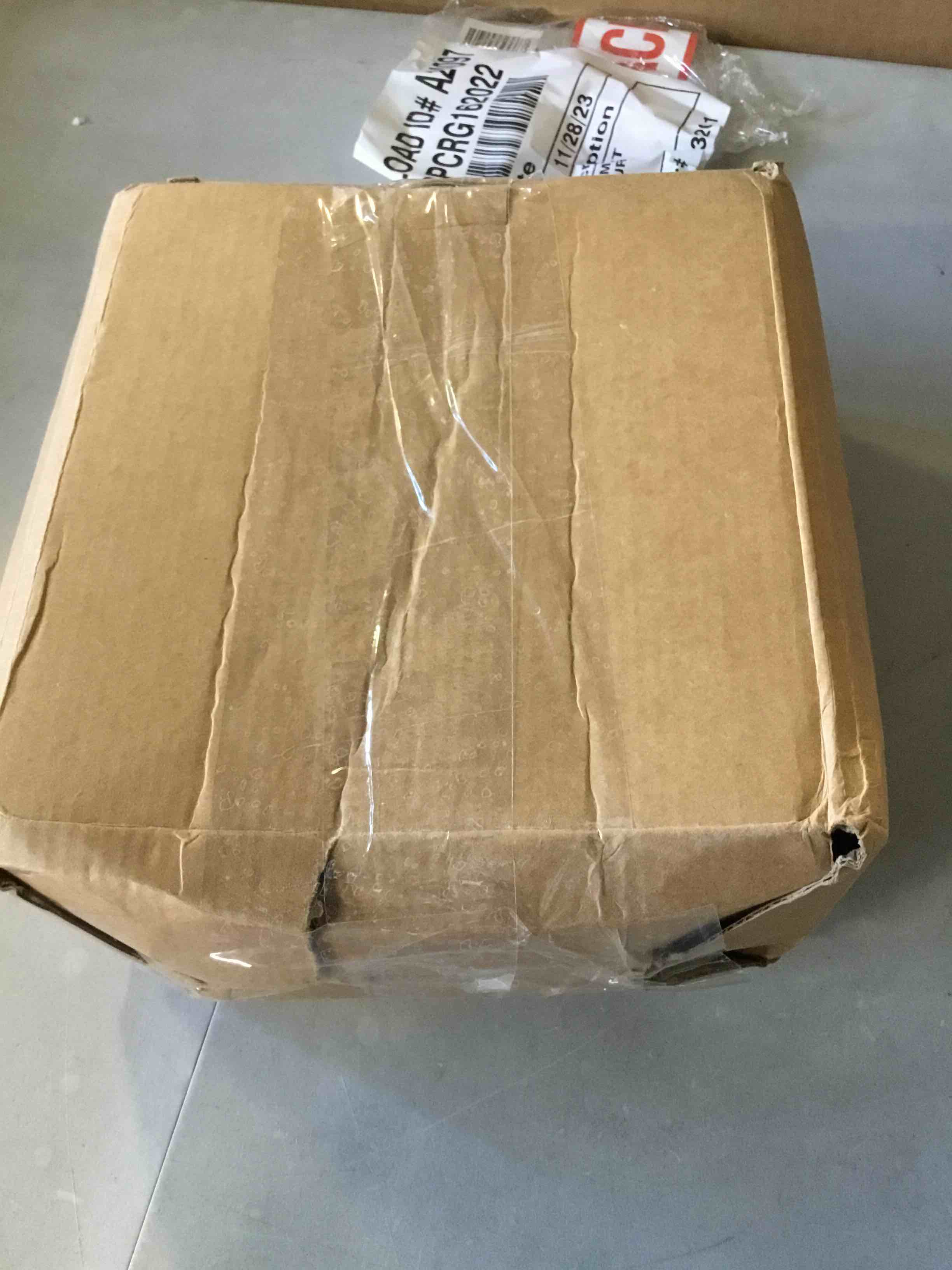 https://s3.amazonaws.com/lotting-images-prod/bidfta/YEL5511762_1701290430942.jpeg