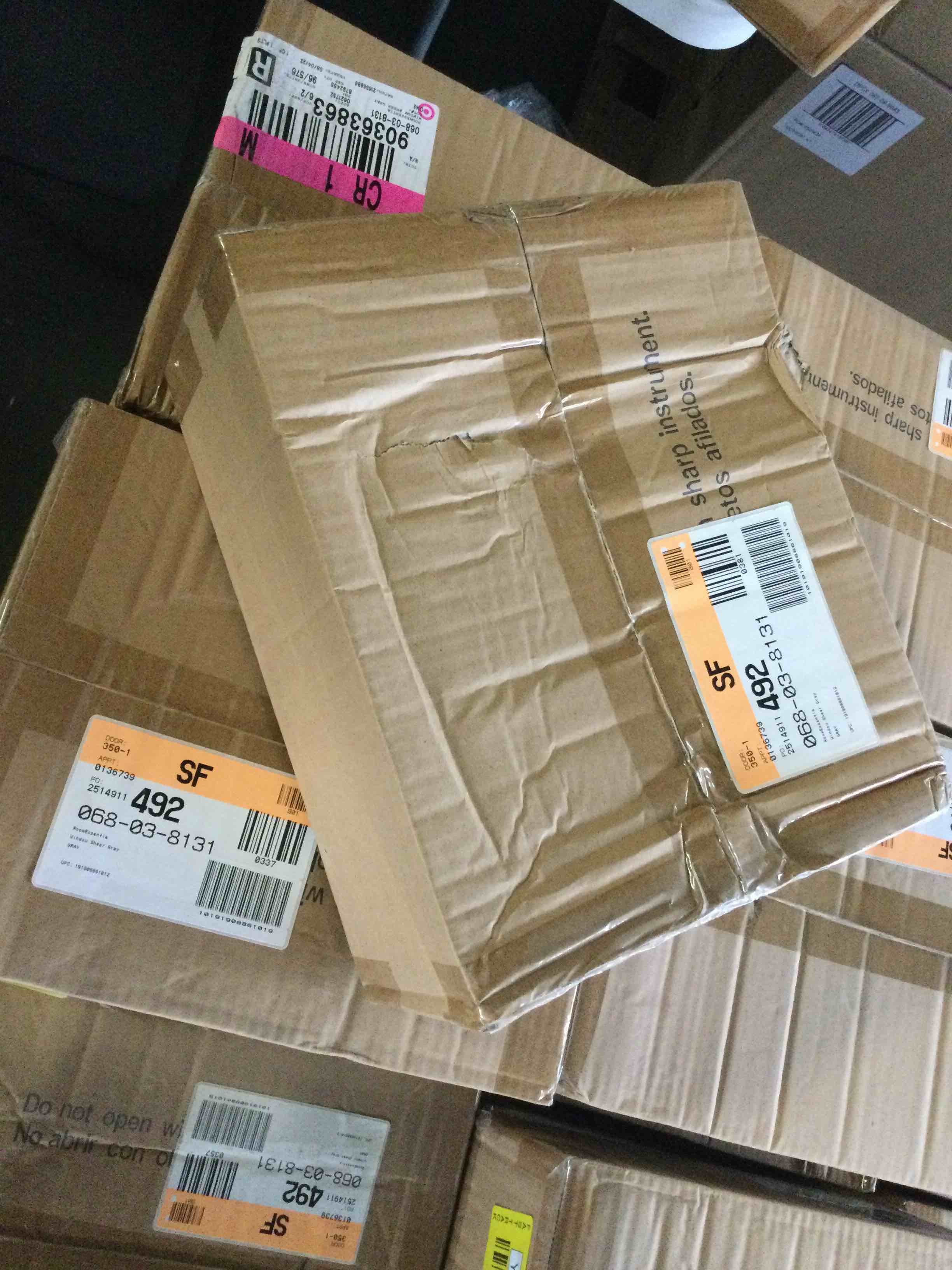 https://s3.amazonaws.com/lotting-images-prod/bidfta/YEL5512041_1701870223285.jpeg