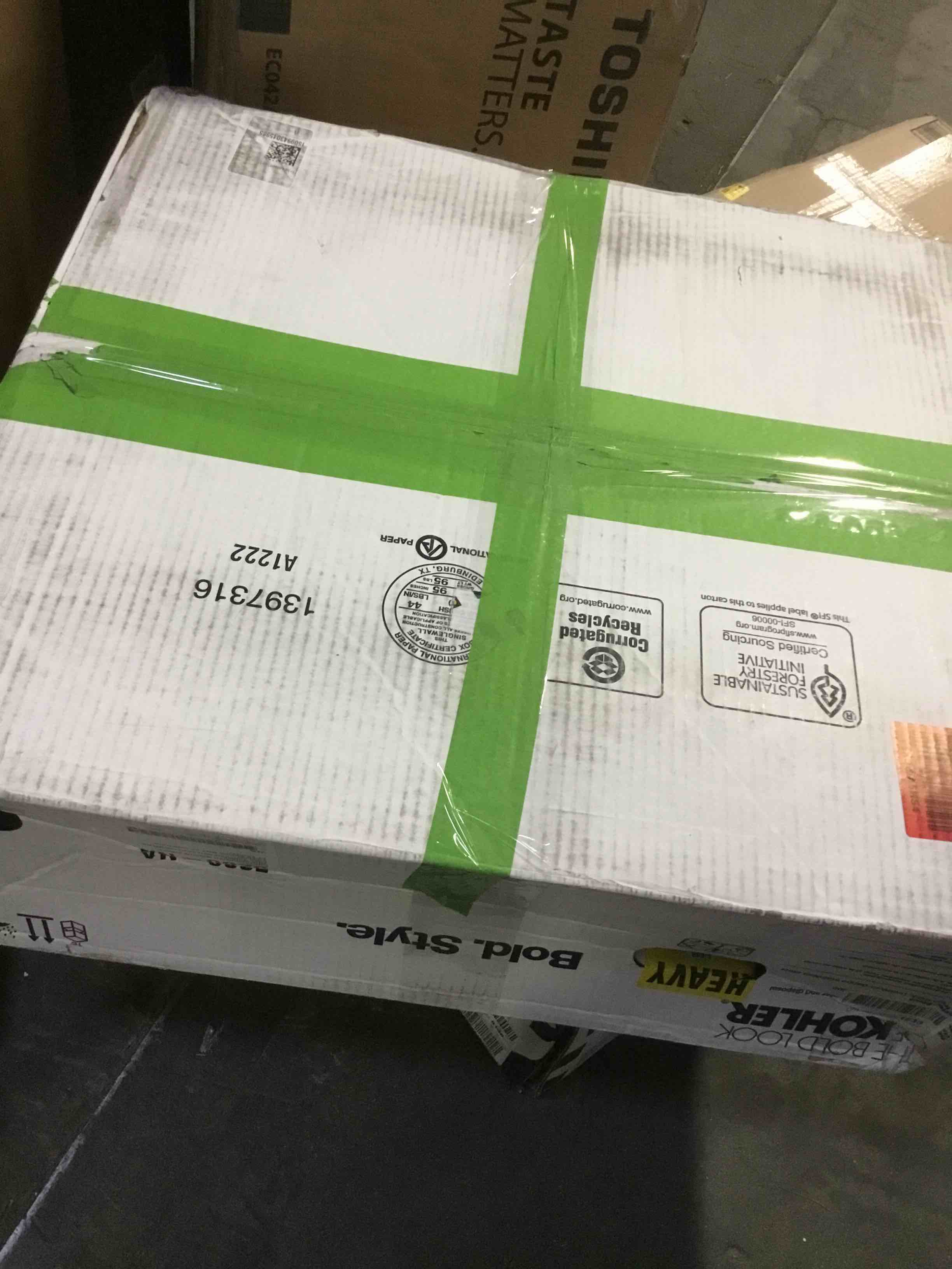 https://s3.amazonaws.com/lotting-images-prod/bidfta/YEL5512602_1702305830469.jpeg
