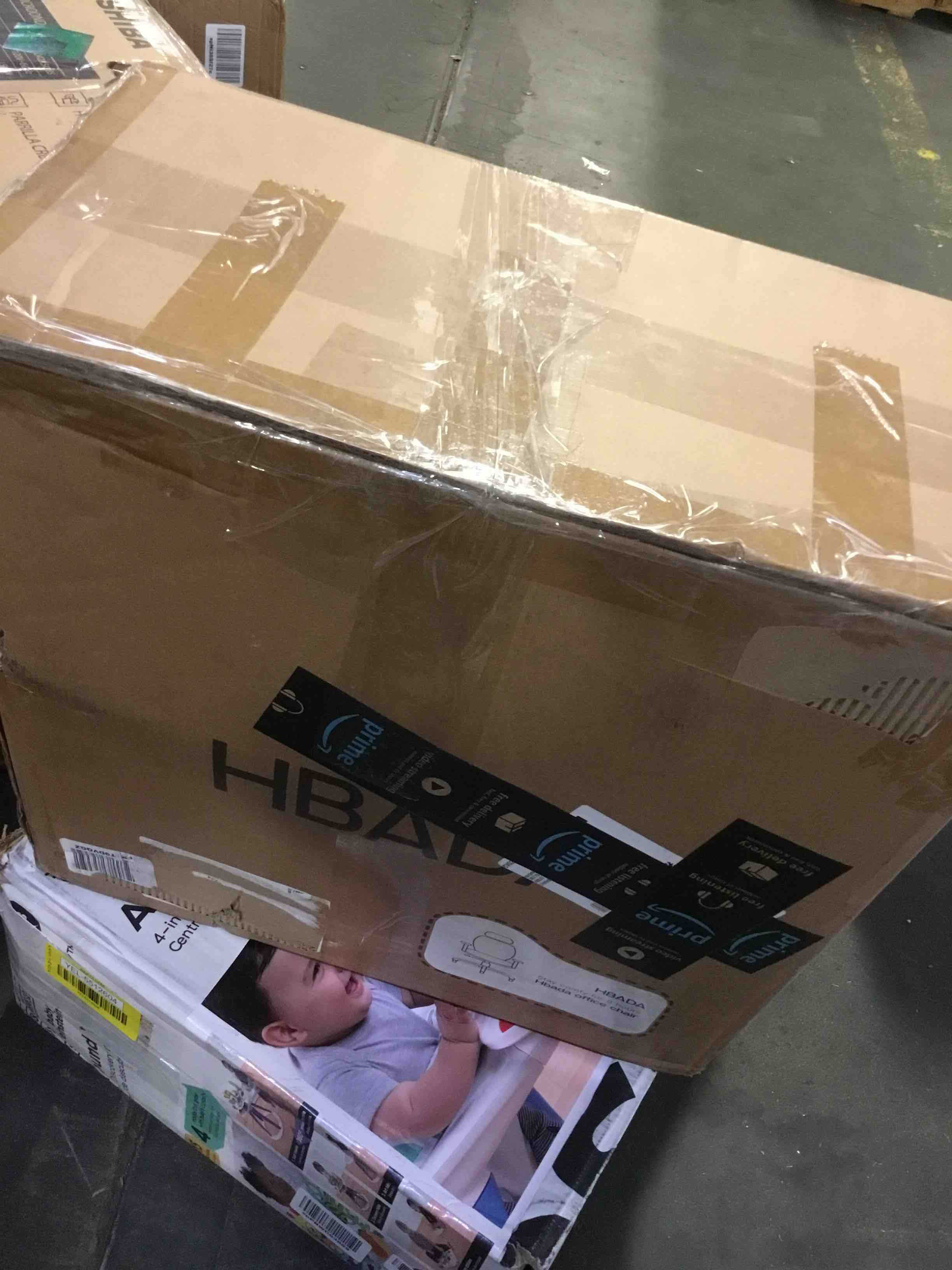 https://s3.amazonaws.com/lotting-images-prod/bidfta/YEL5512603_1702305732082.jpeg
