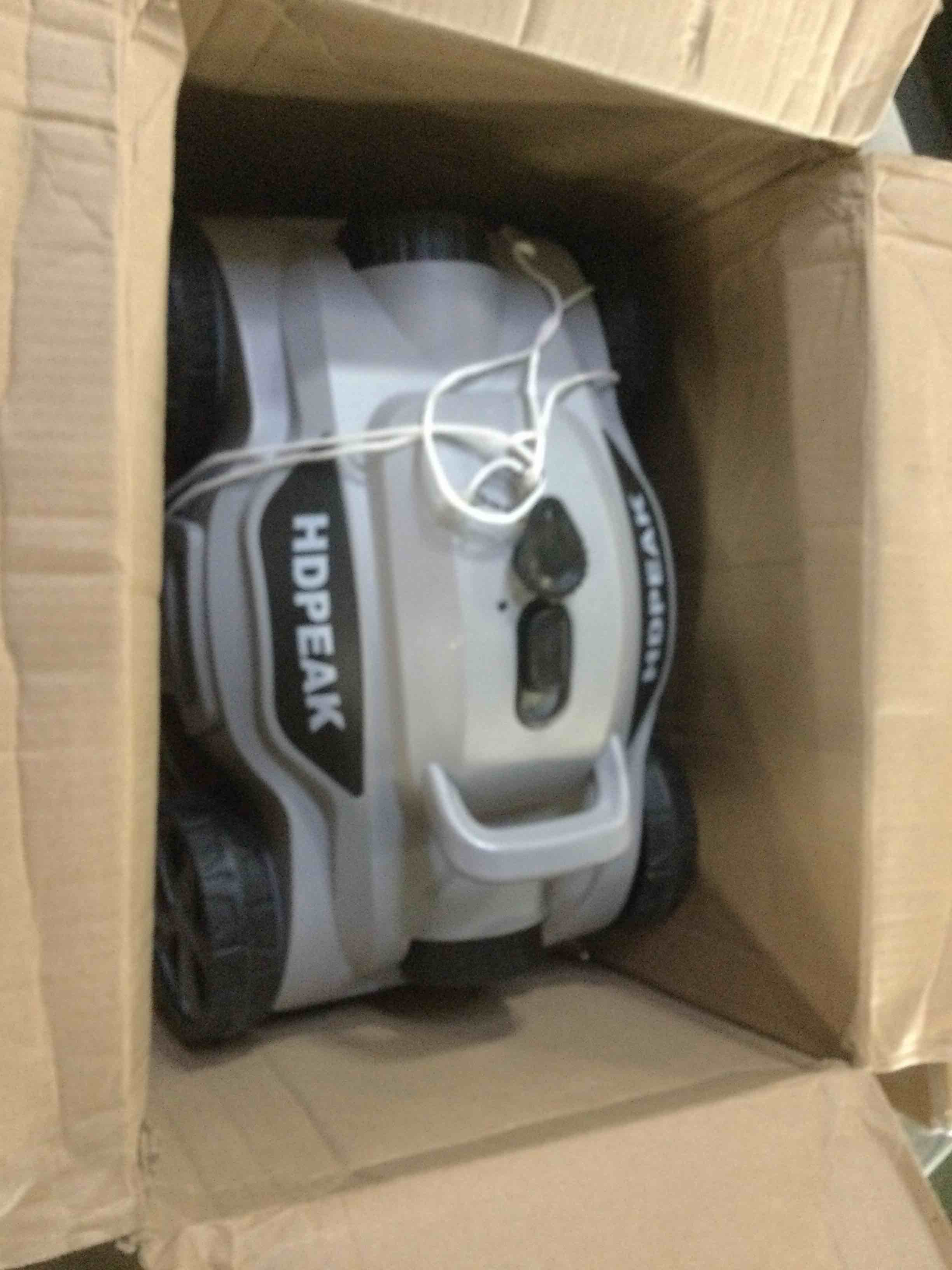 https://s3.amazonaws.com/lotting-images-prod/bidfta/YEL5517005_1699881331934.jpeg