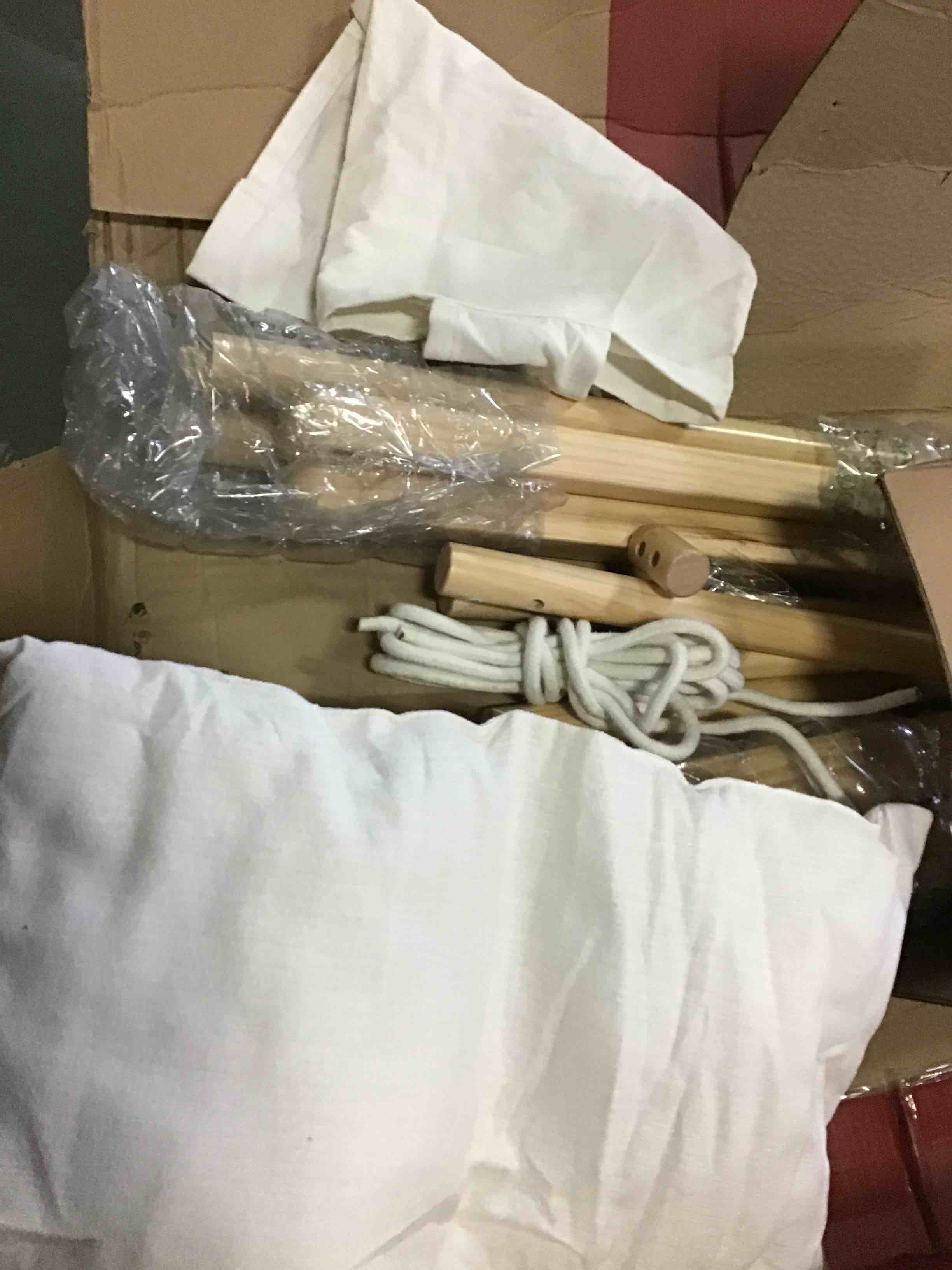 https://s3.amazonaws.com/lotting-images-prod/bidfta/YEL5517352_1699988615457.jpeg