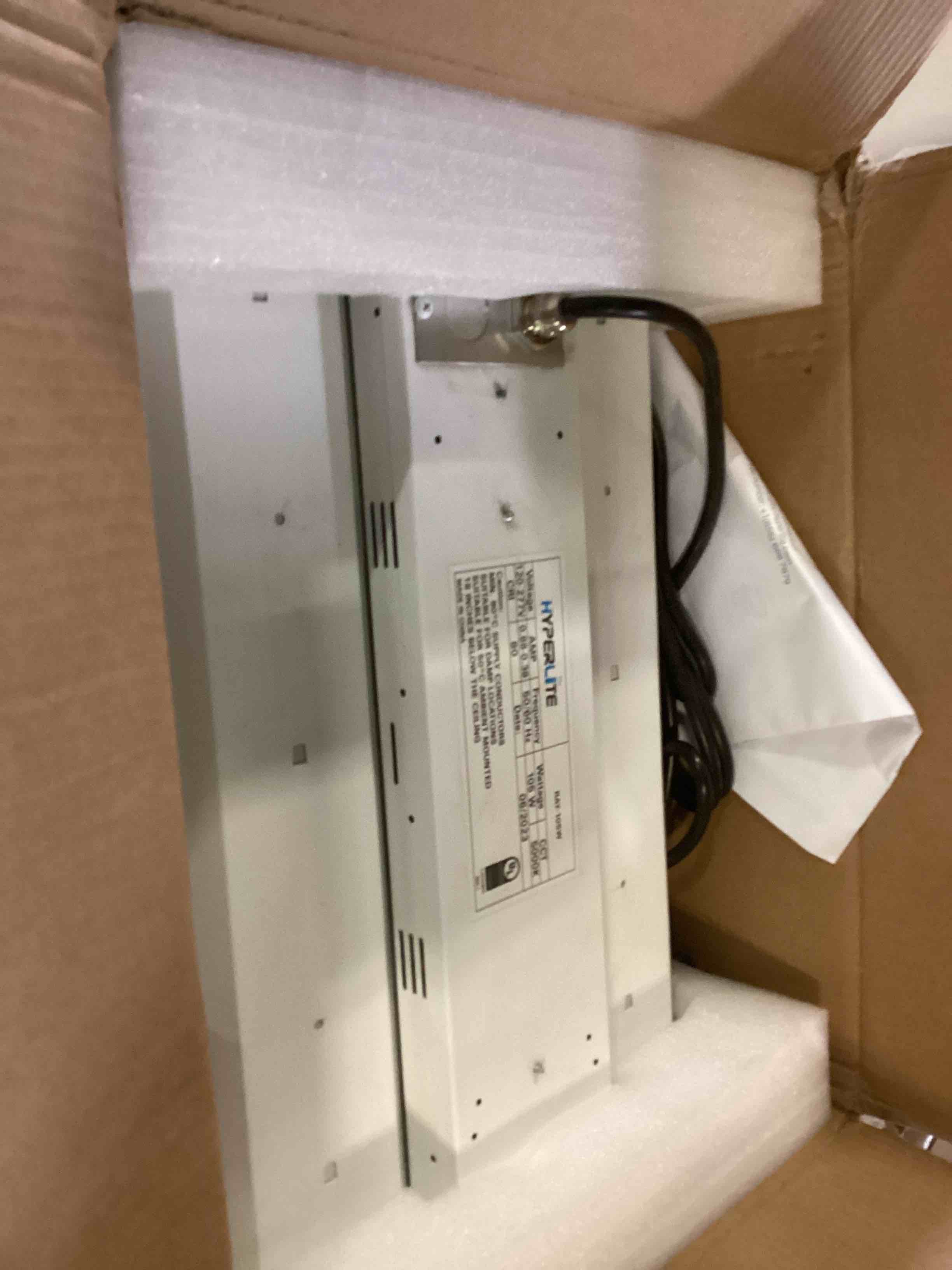 https://s3.amazonaws.com/lotting-images-prod/bidfta/YEL5518238_1699375583915.jpeg