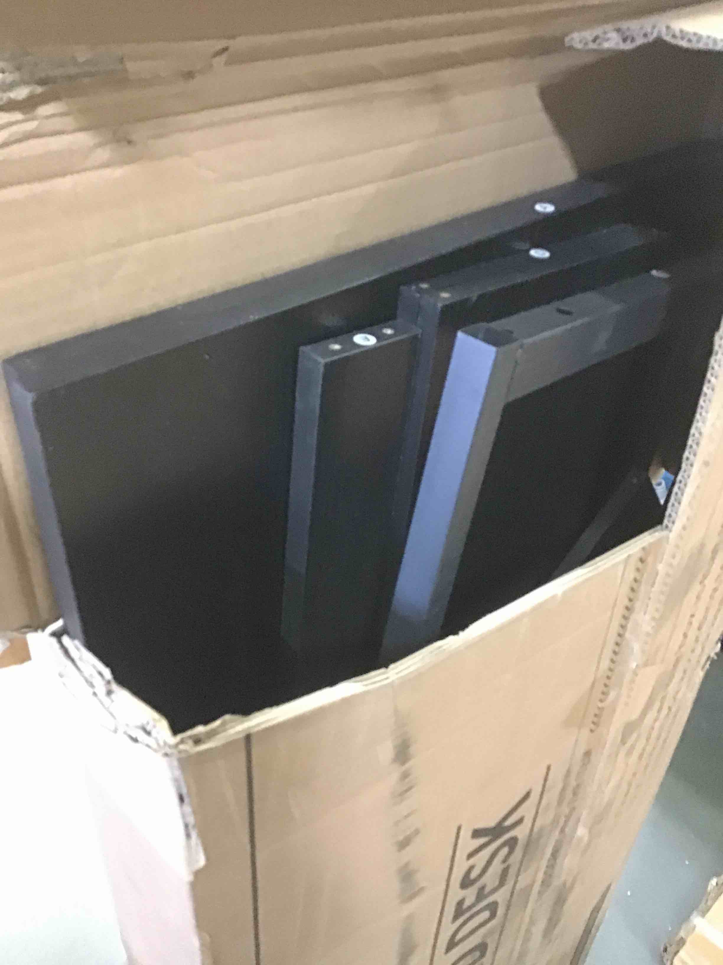 https://s3.amazonaws.com/lotting-images-prod/bidfta/YEL5518637_1699550457907.jpeg
