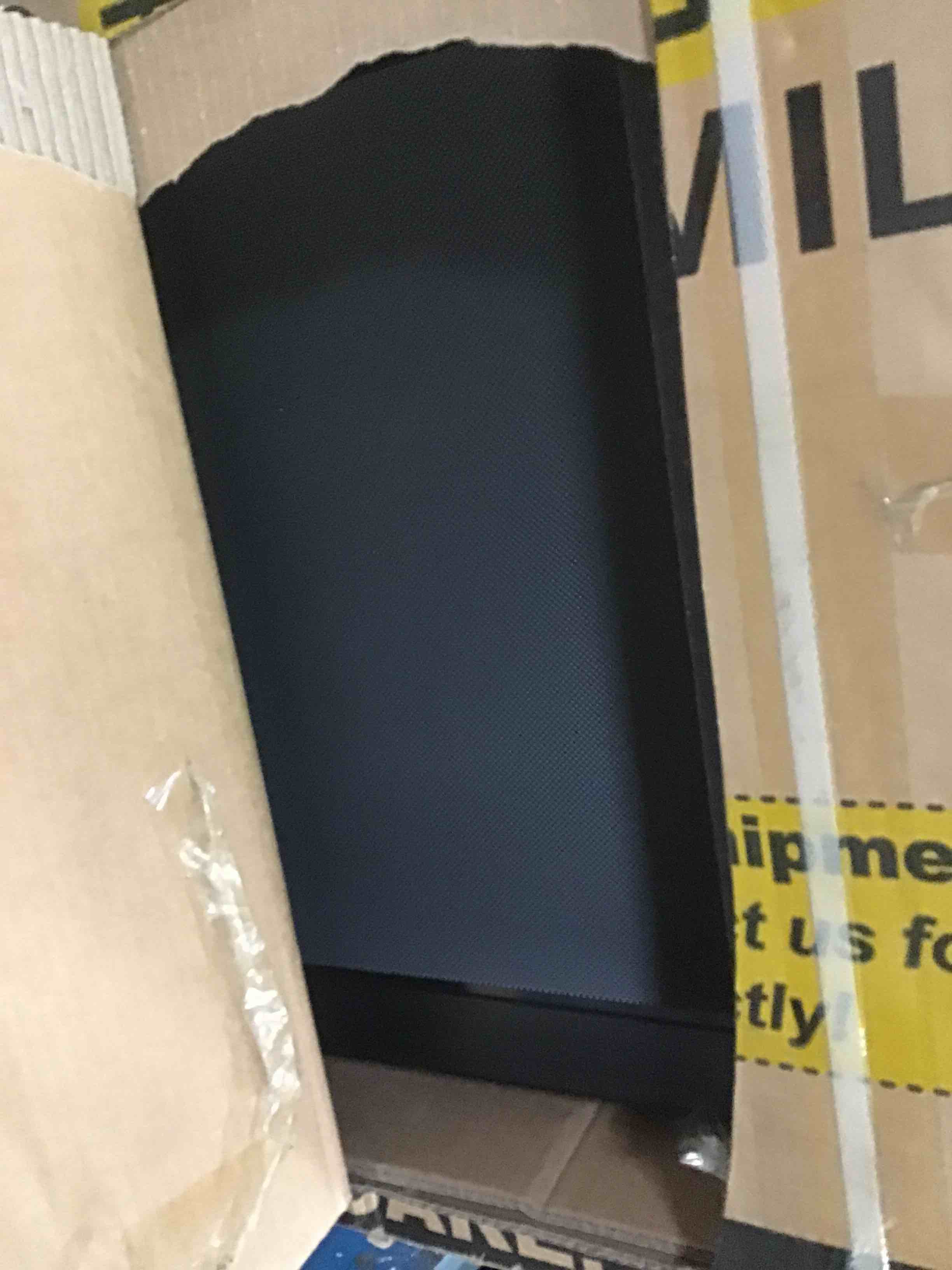 https://s3.amazonaws.com/lotting-images-prod/bidfta/YEL5518640_1699550716349.jpeg