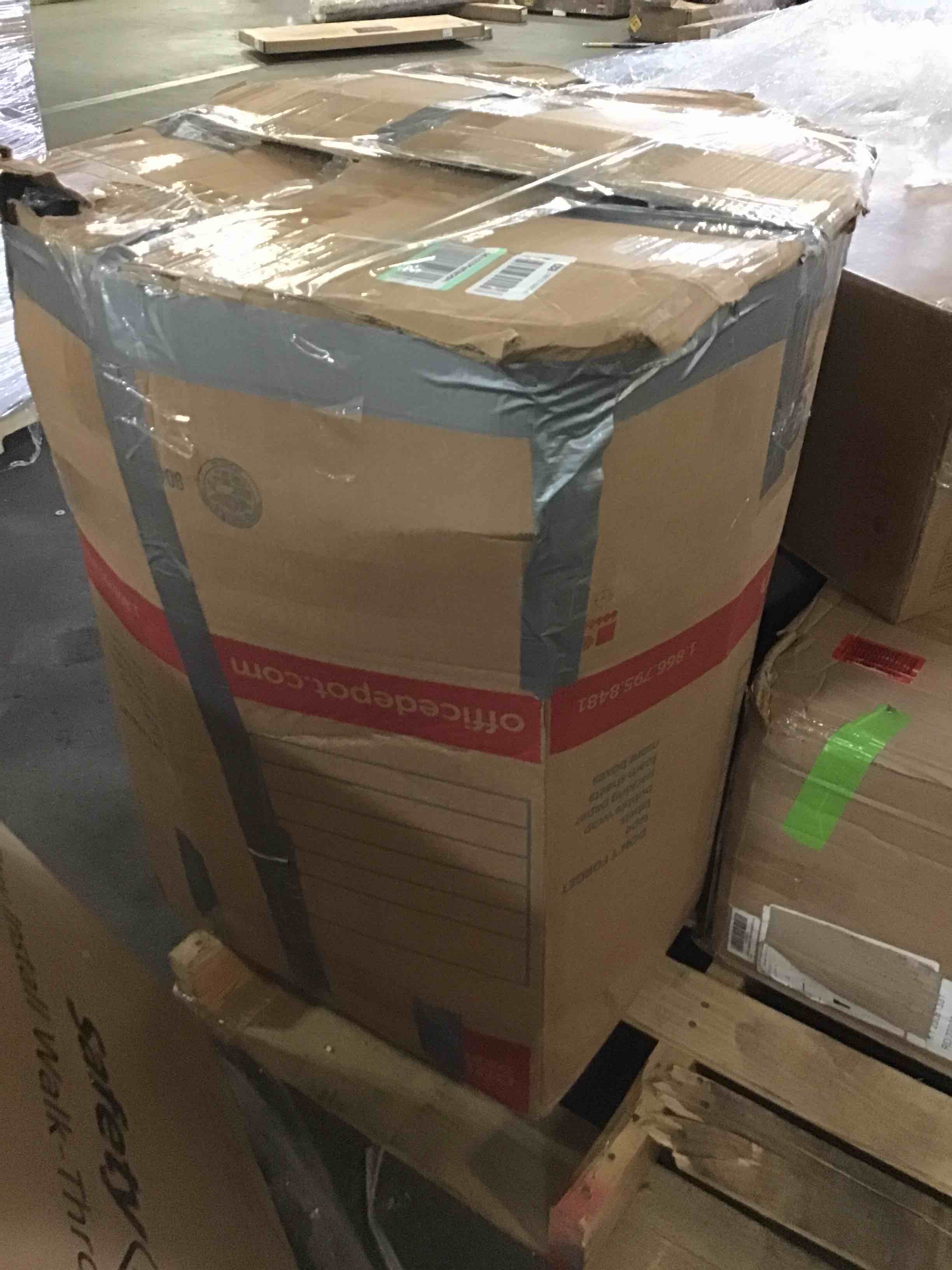 https://s3.amazonaws.com/lotting-images-prod/bidfta/YEL5519330_1699297773576.jpeg