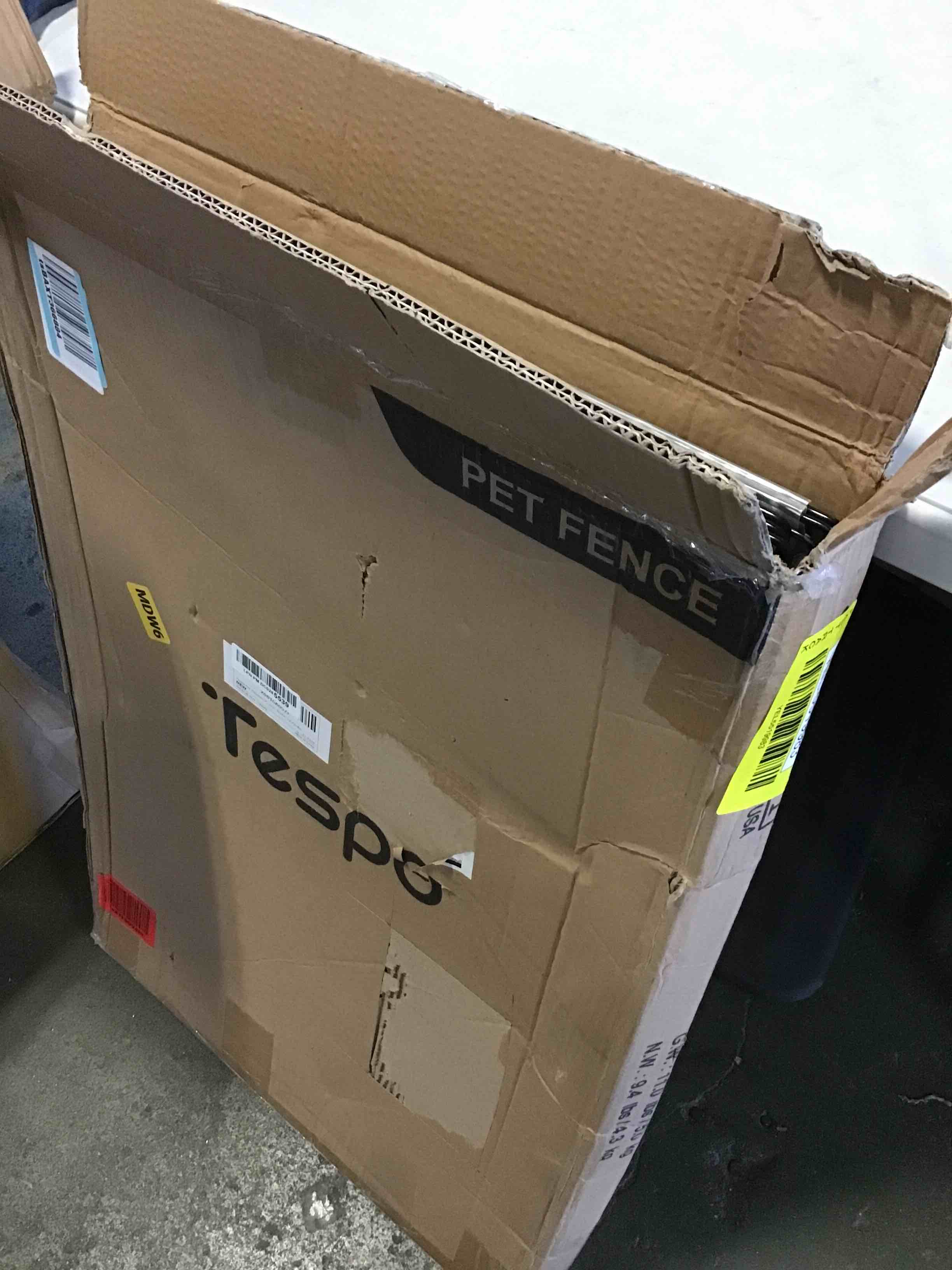 https://s3.amazonaws.com/lotting-images-prod/bidfta/YEL5519983_1699637898056.jpeg