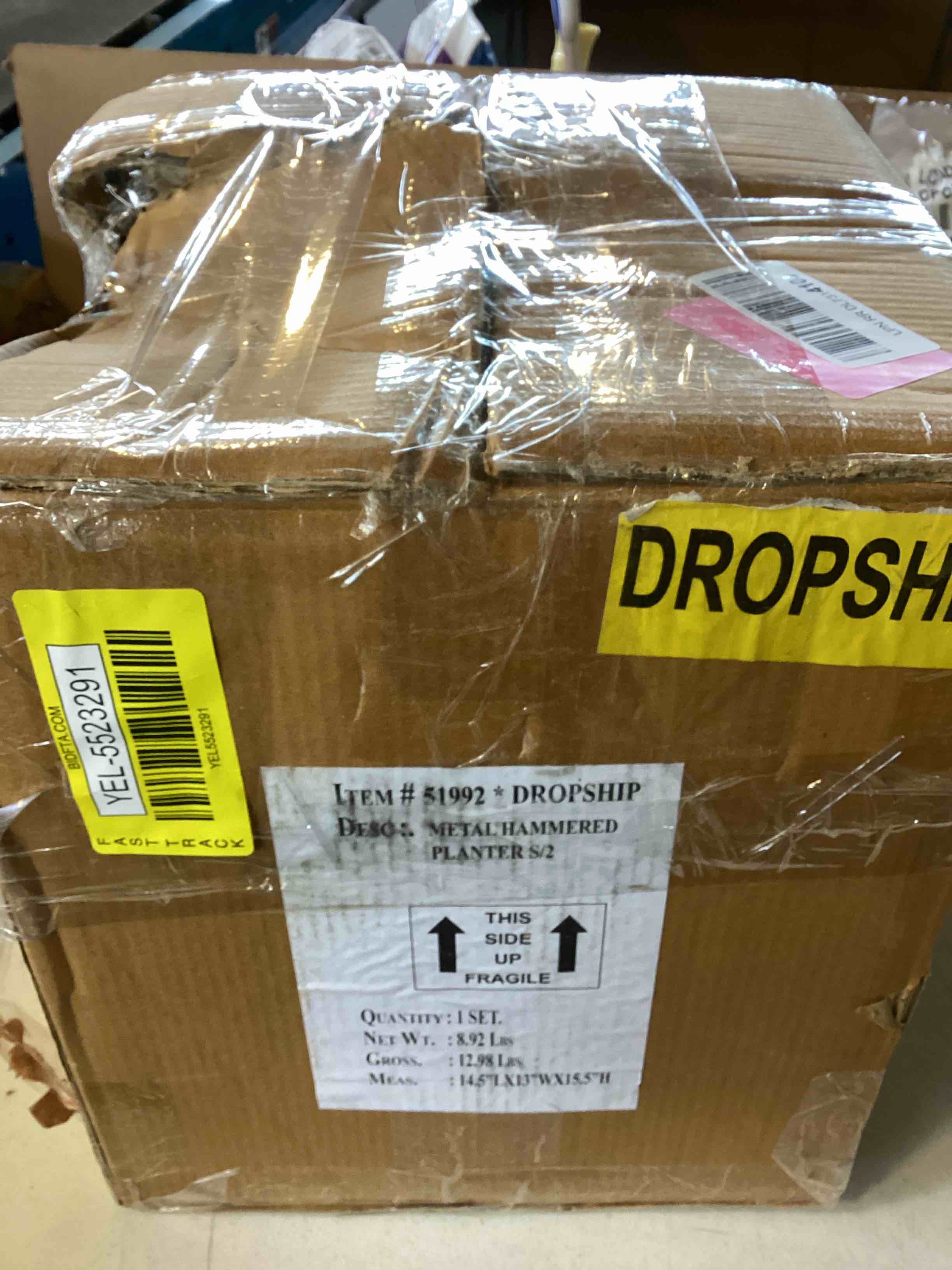 https://s3.amazonaws.com/lotting-images-prod/bidfta/YEL5523291_1699473500385.jpeg