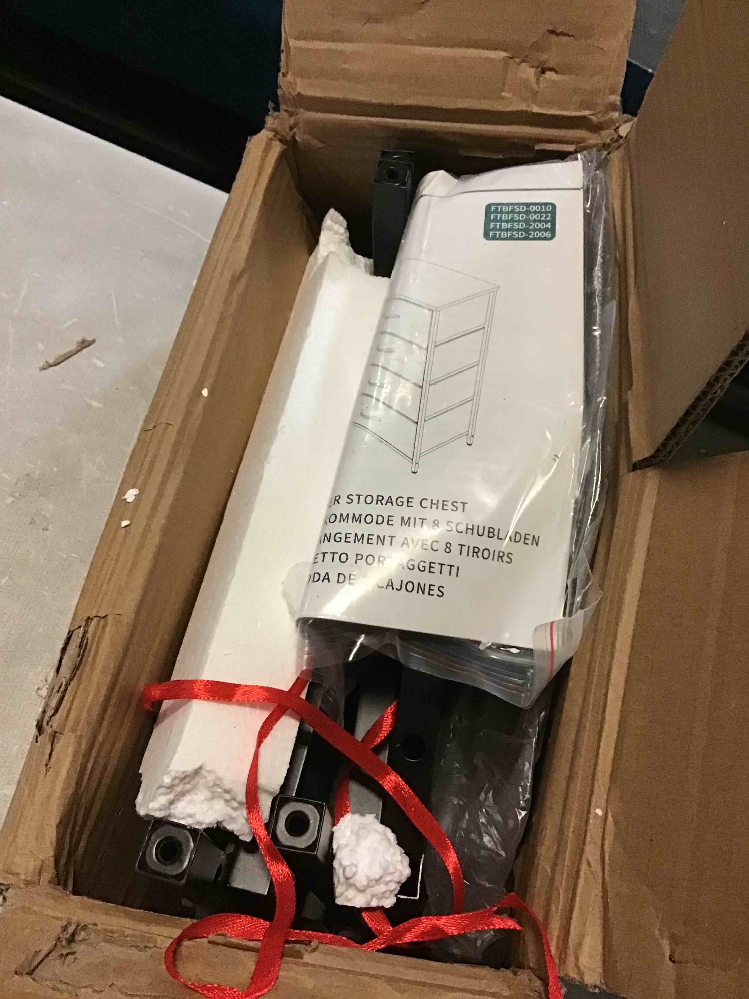 https://s3.amazonaws.com/lotting-images-prod/bidfta/YEL5523785_1698689850411.jpeg