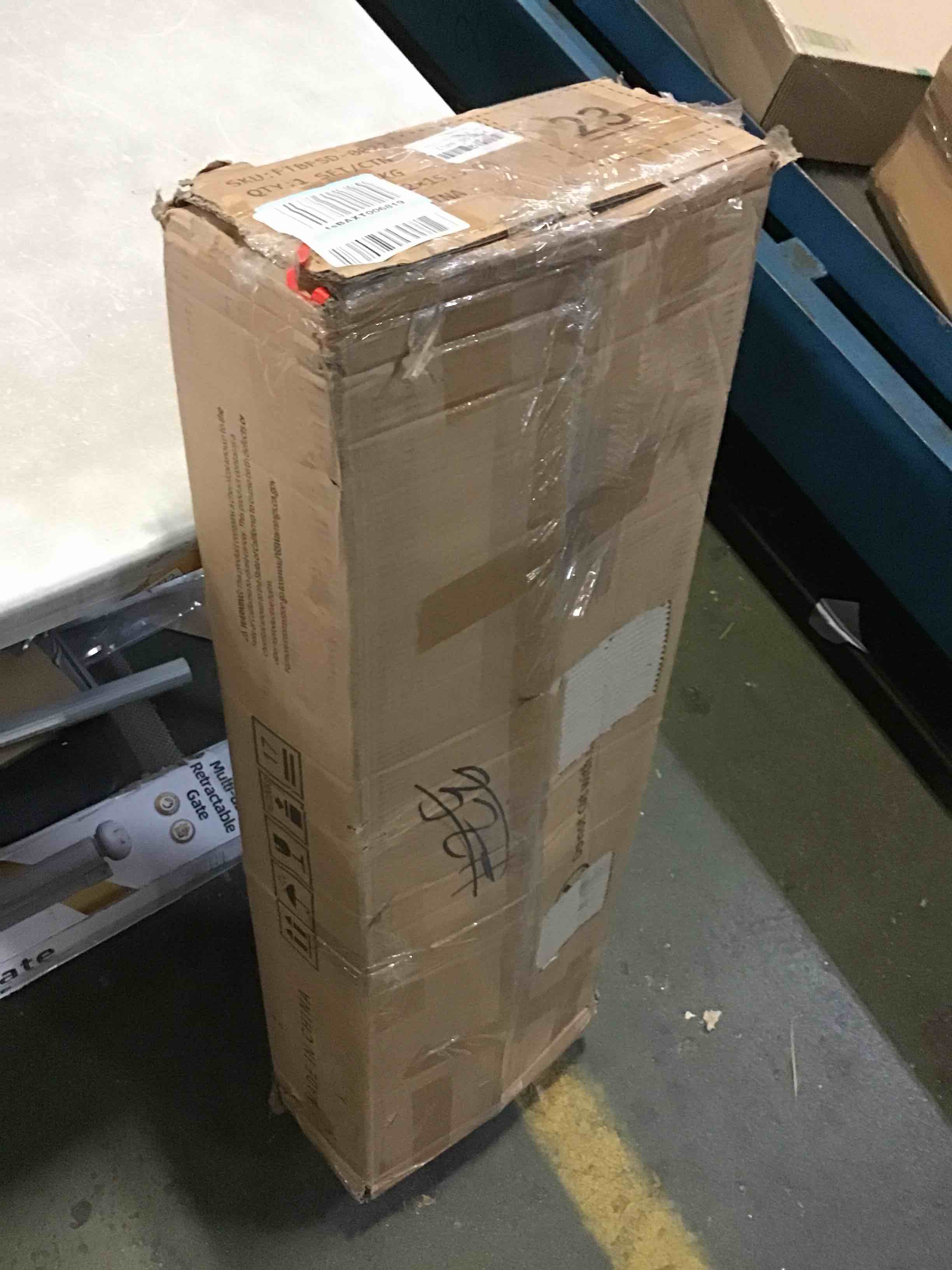 https://s3.amazonaws.com/lotting-images-prod/bidfta/YEL5523785_1698689868827.jpeg