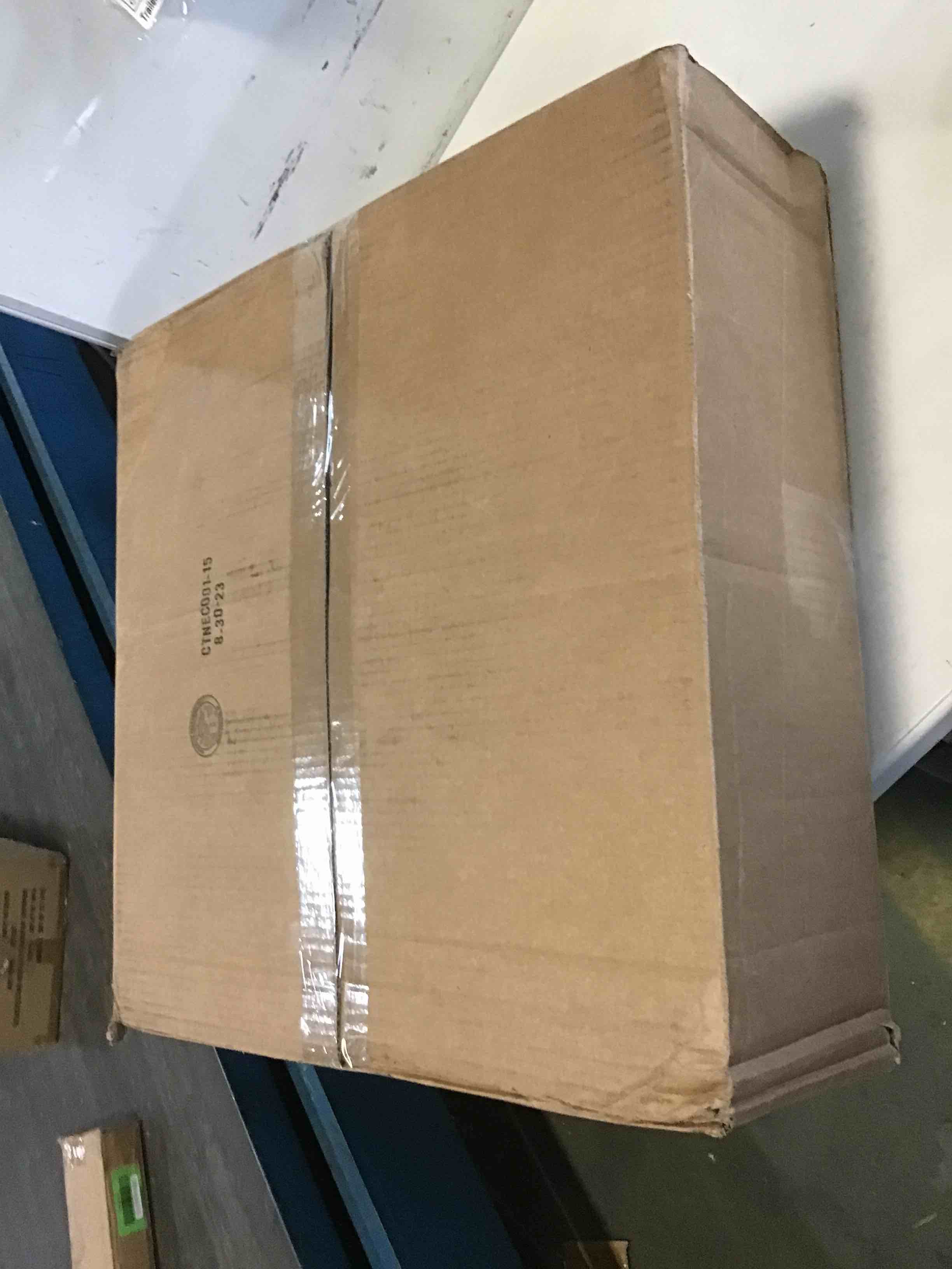 https://s3.amazonaws.com/lotting-images-prod/bidfta/YEL5523977_1698777404493.jpeg