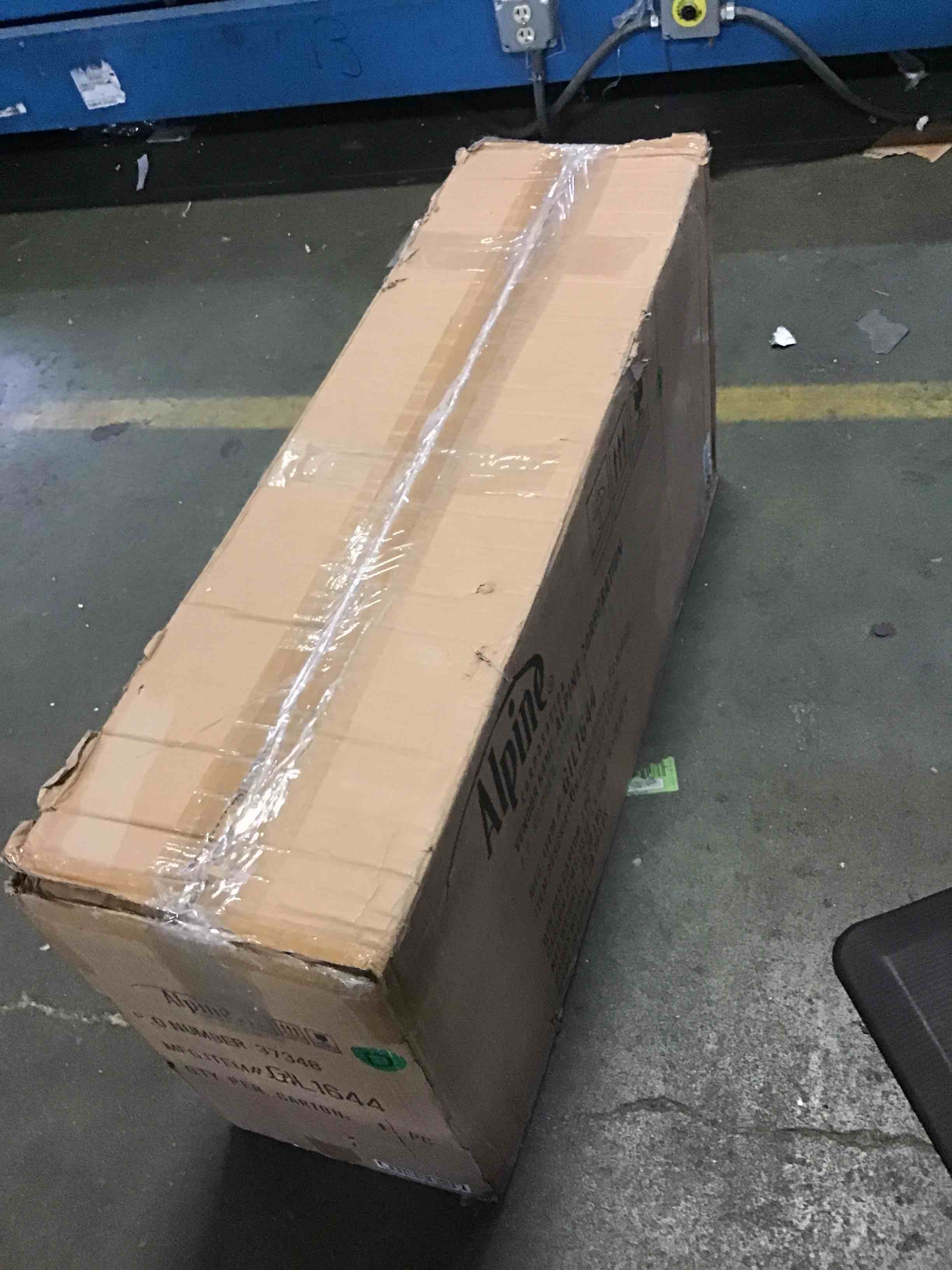 https://s3.amazonaws.com/lotting-images-prod/bidfta/YEL5524003_1698781705693.jpeg