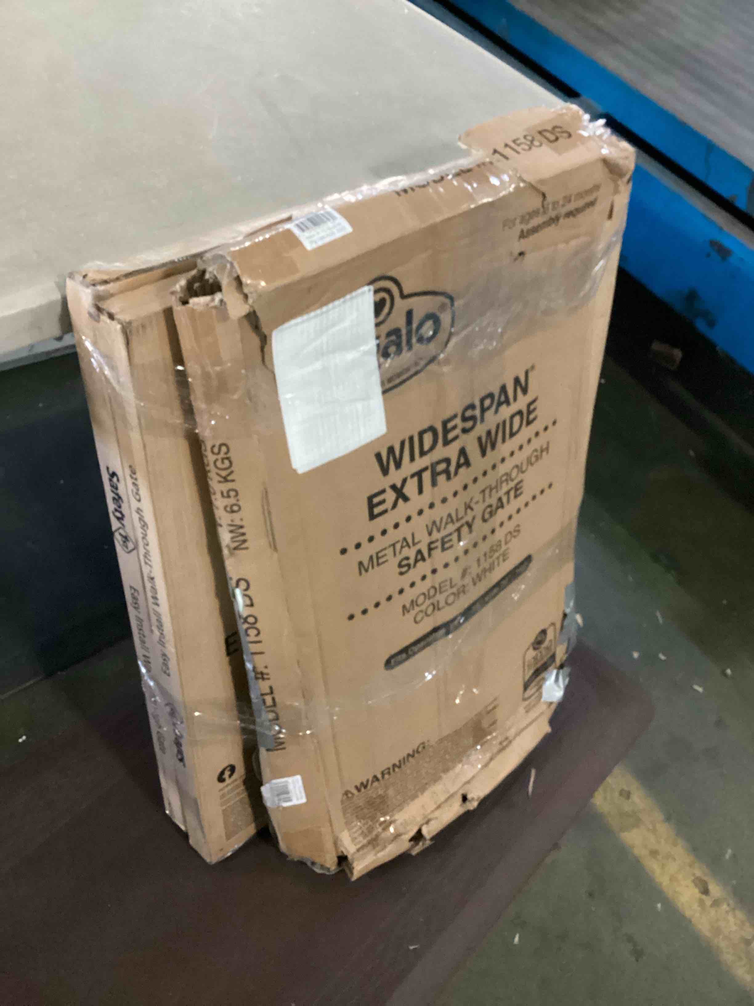 https://s3.amazonaws.com/lotting-images-prod/bidfta/YEL5524808_1699564633005.jpeg