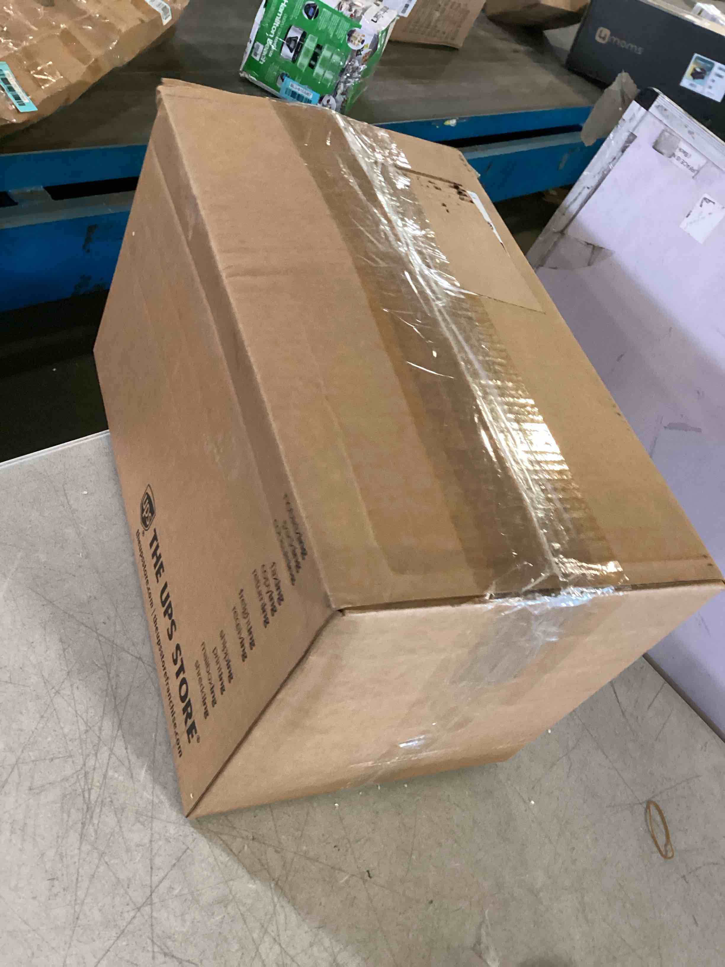 https://s3.amazonaws.com/lotting-images-prod/bidfta/YEL5524913_1699637547827.jpeg