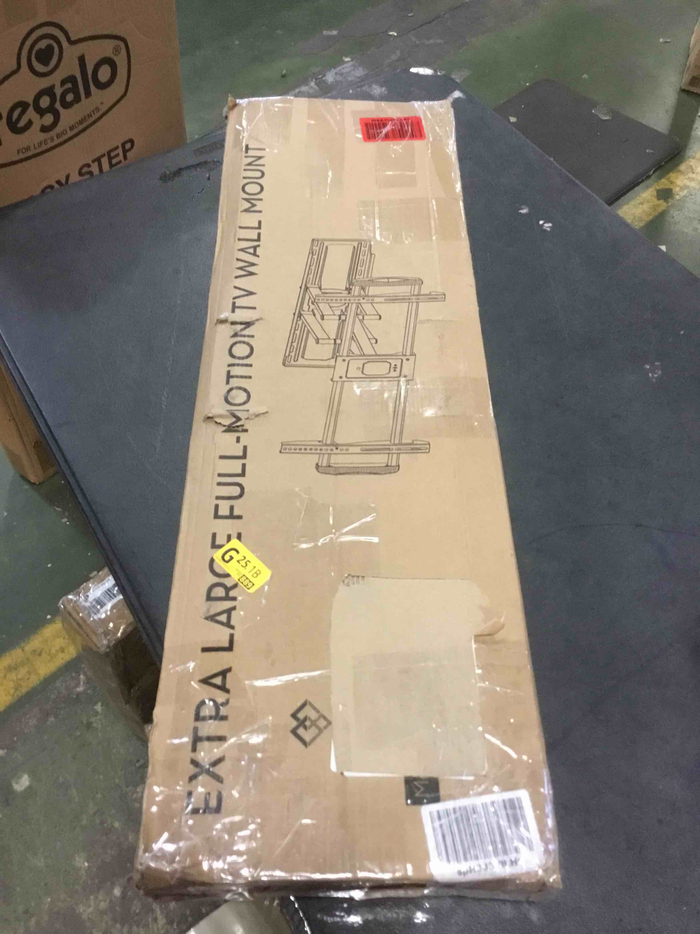 https://s3.amazonaws.com/lotting-images-prod/bidfta/YEL5525212_1698956177616.jpeg