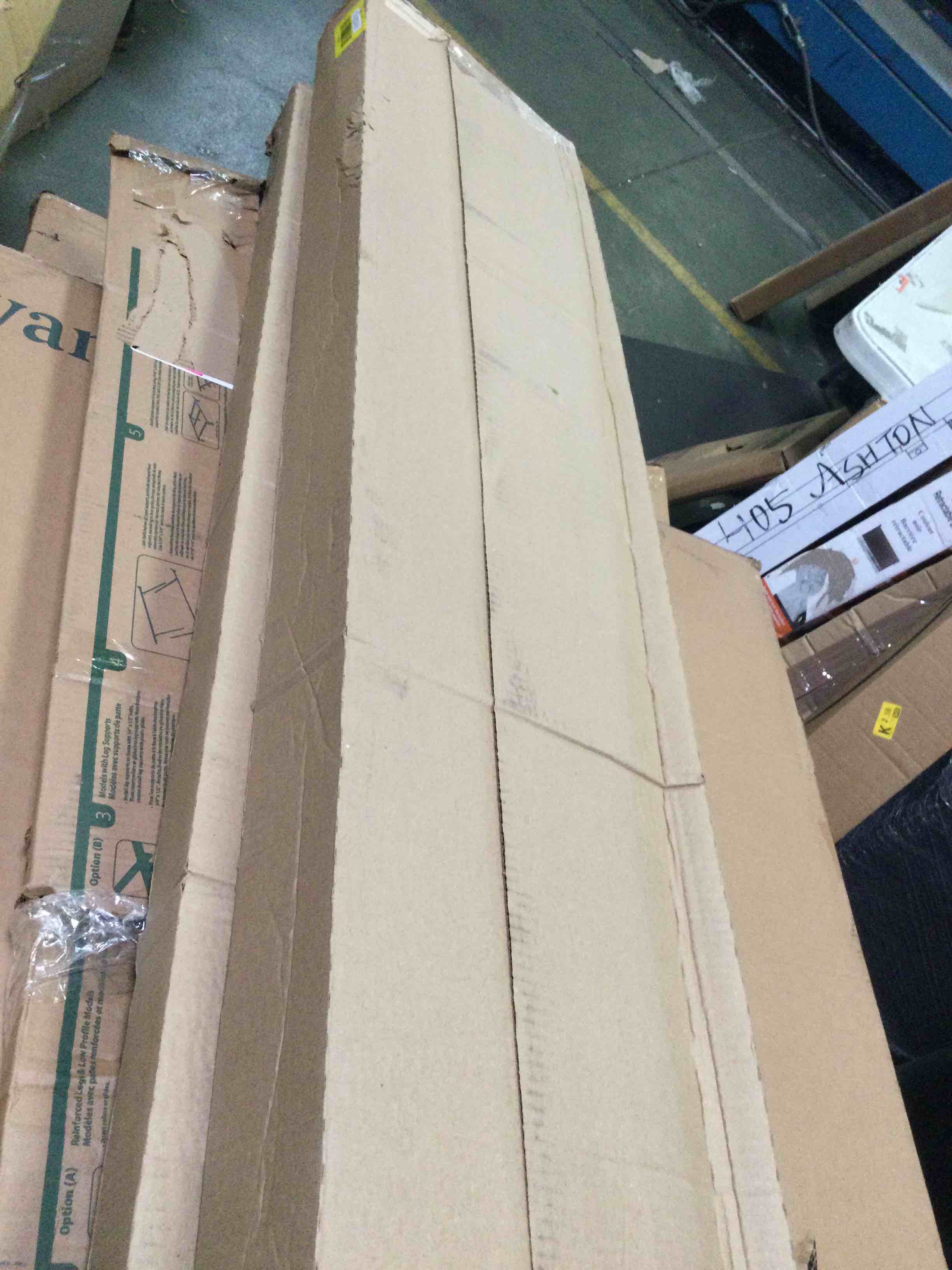 https://s3.amazonaws.com/lotting-images-prod/bidfta/YEL5525505_1699376346272.jpeg