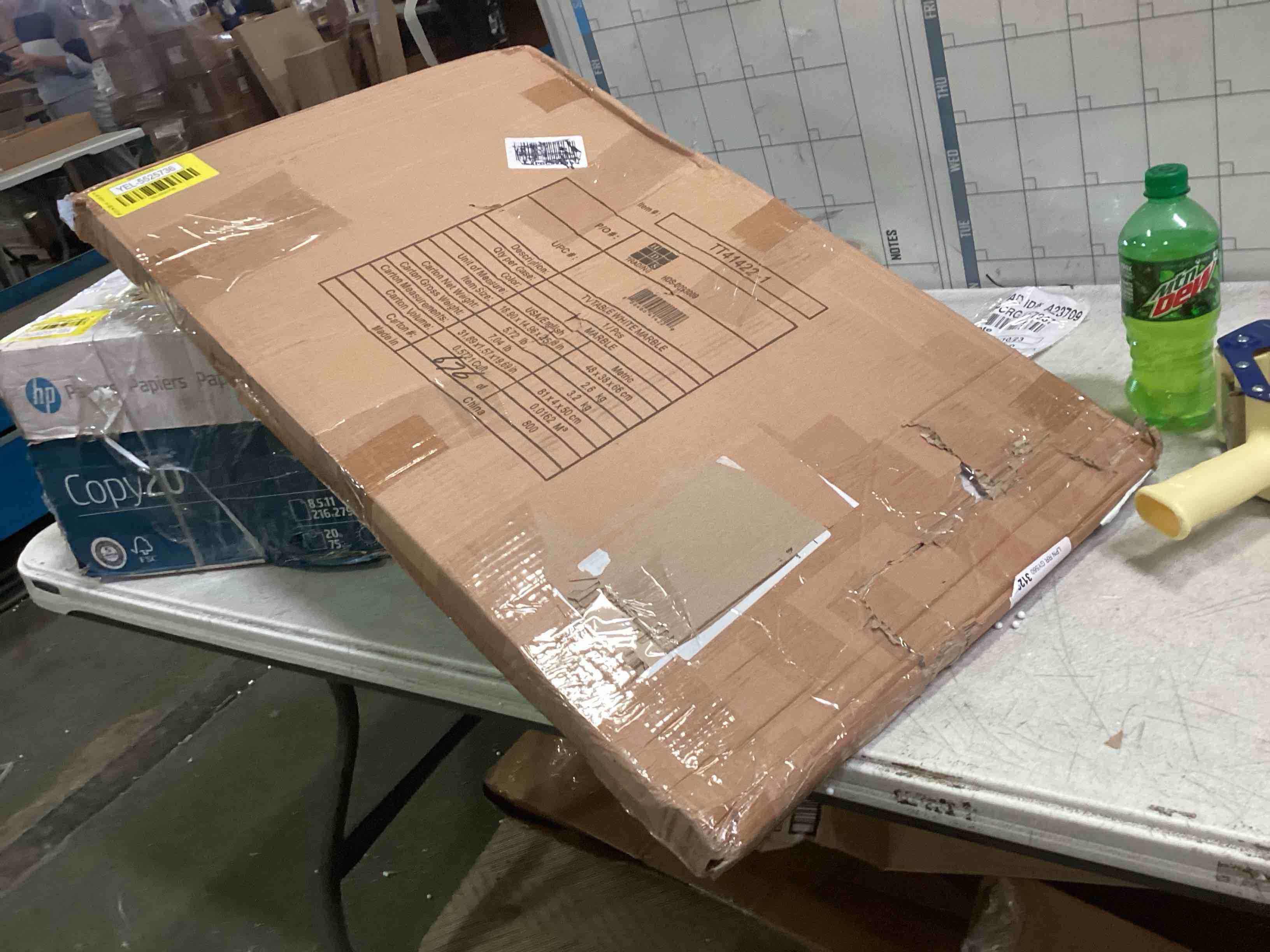 https://s3.amazonaws.com/lotting-images-prod/bidfta/YEL5525736_1699899863143.jpeg
