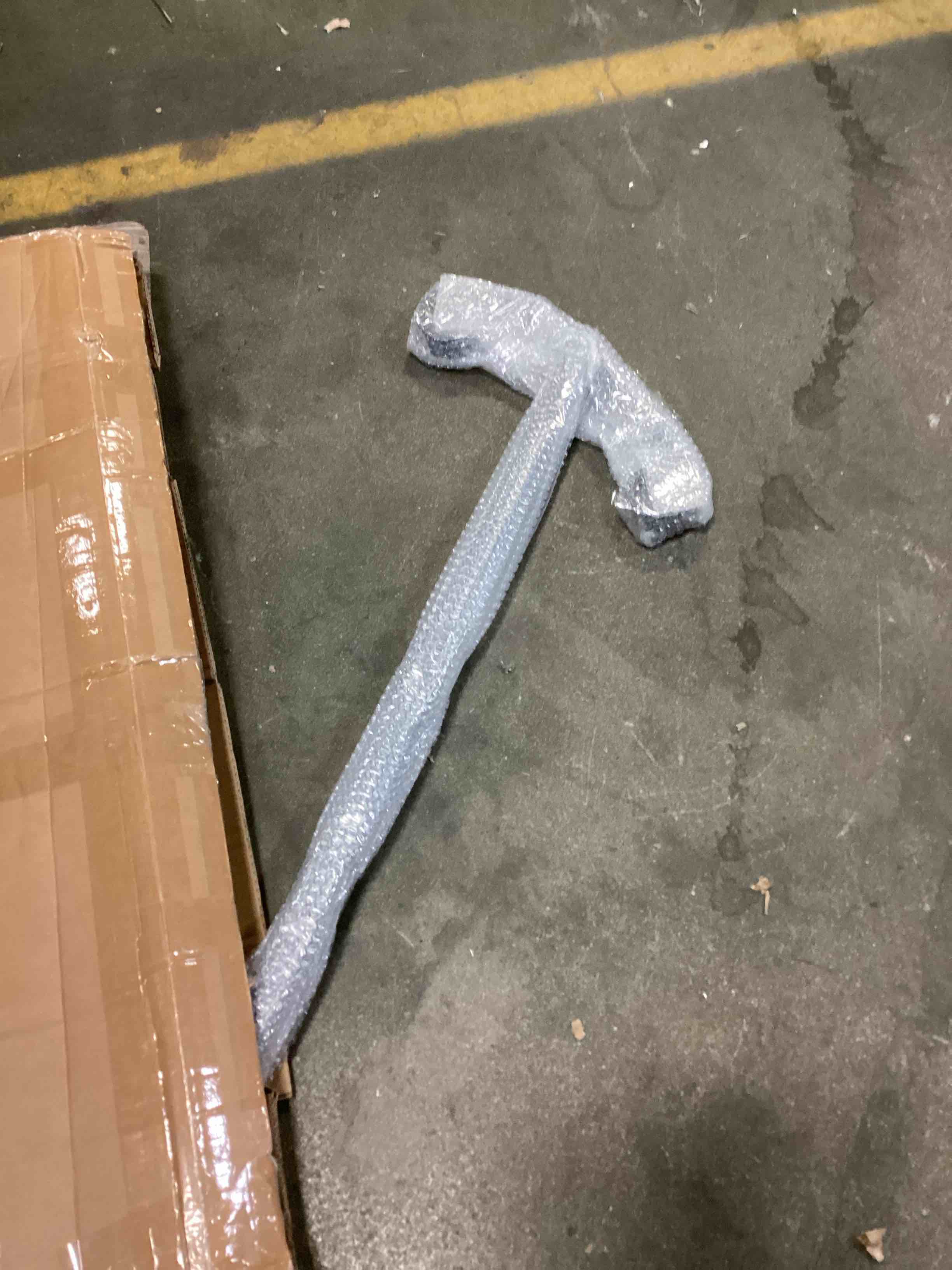 https://s3.amazonaws.com/lotting-images-prod/bidfta/YEL5525960_1699993484668.jpeg