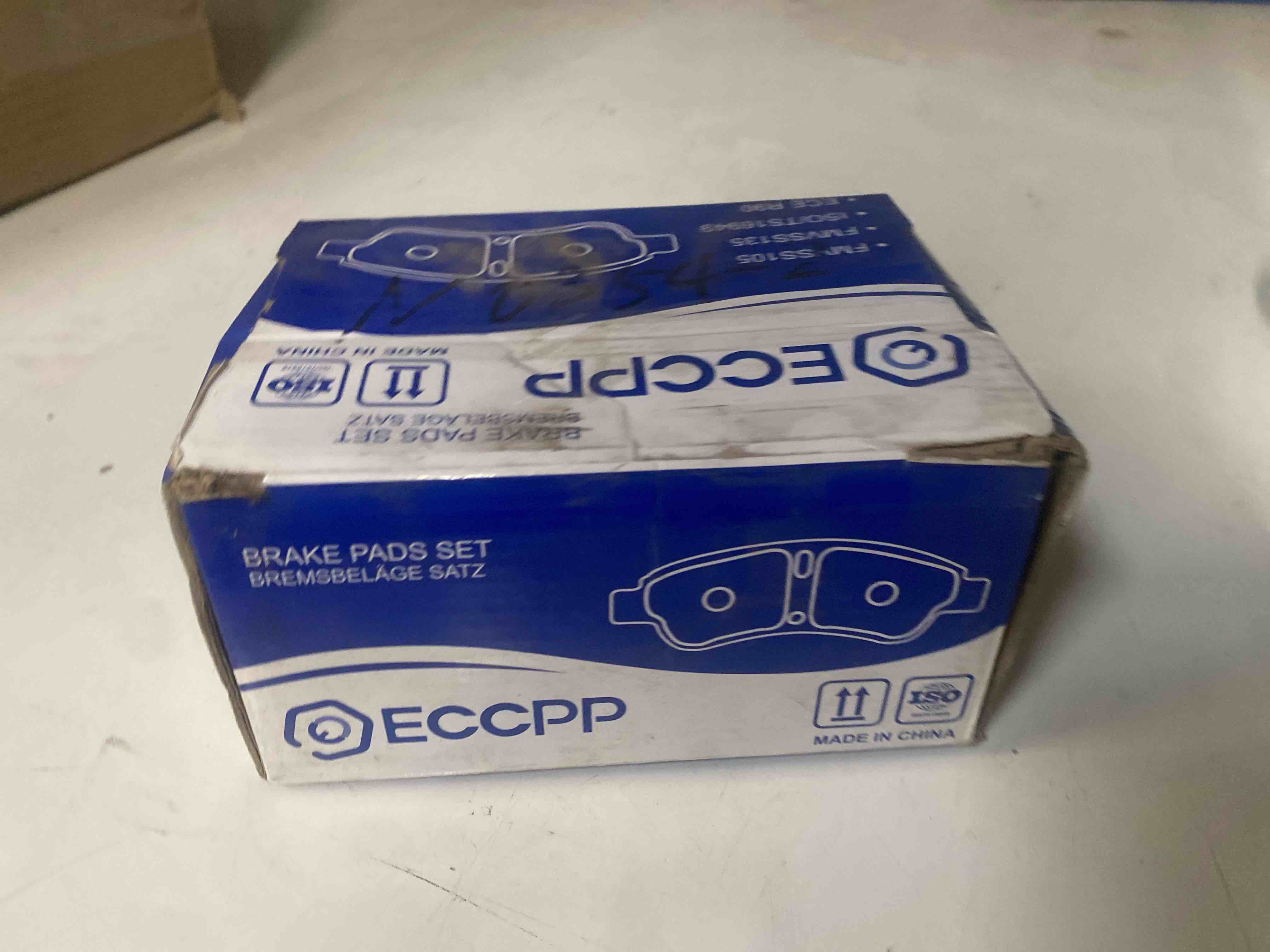 ECCPP Premium Ceramic Brake Pad Set FMVSS105, FMVSS135, ISO/TS16949, ECE R90