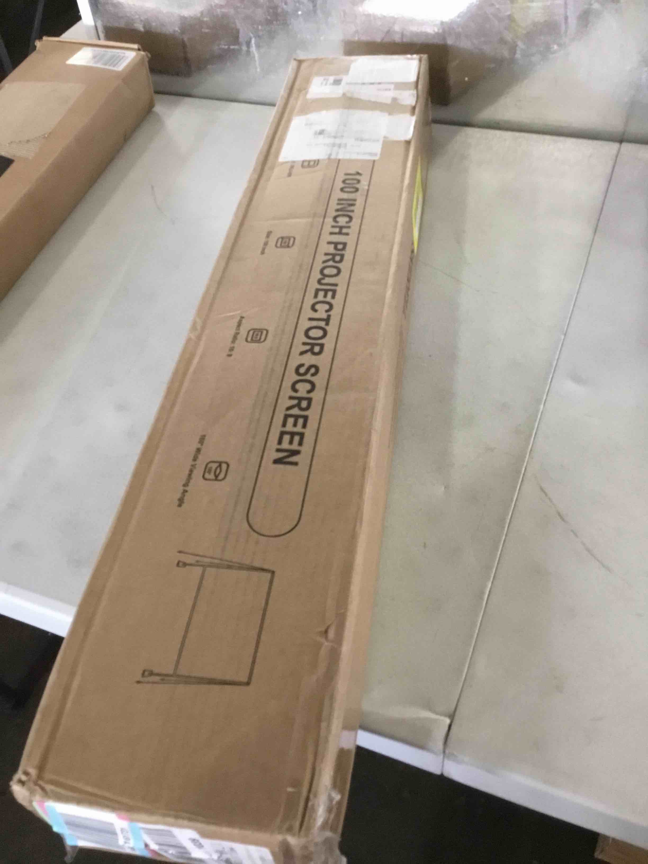 https://s3.amazonaws.com/lotting-images-prod/bidfta/YEL5530959_1695733200029.jpeg