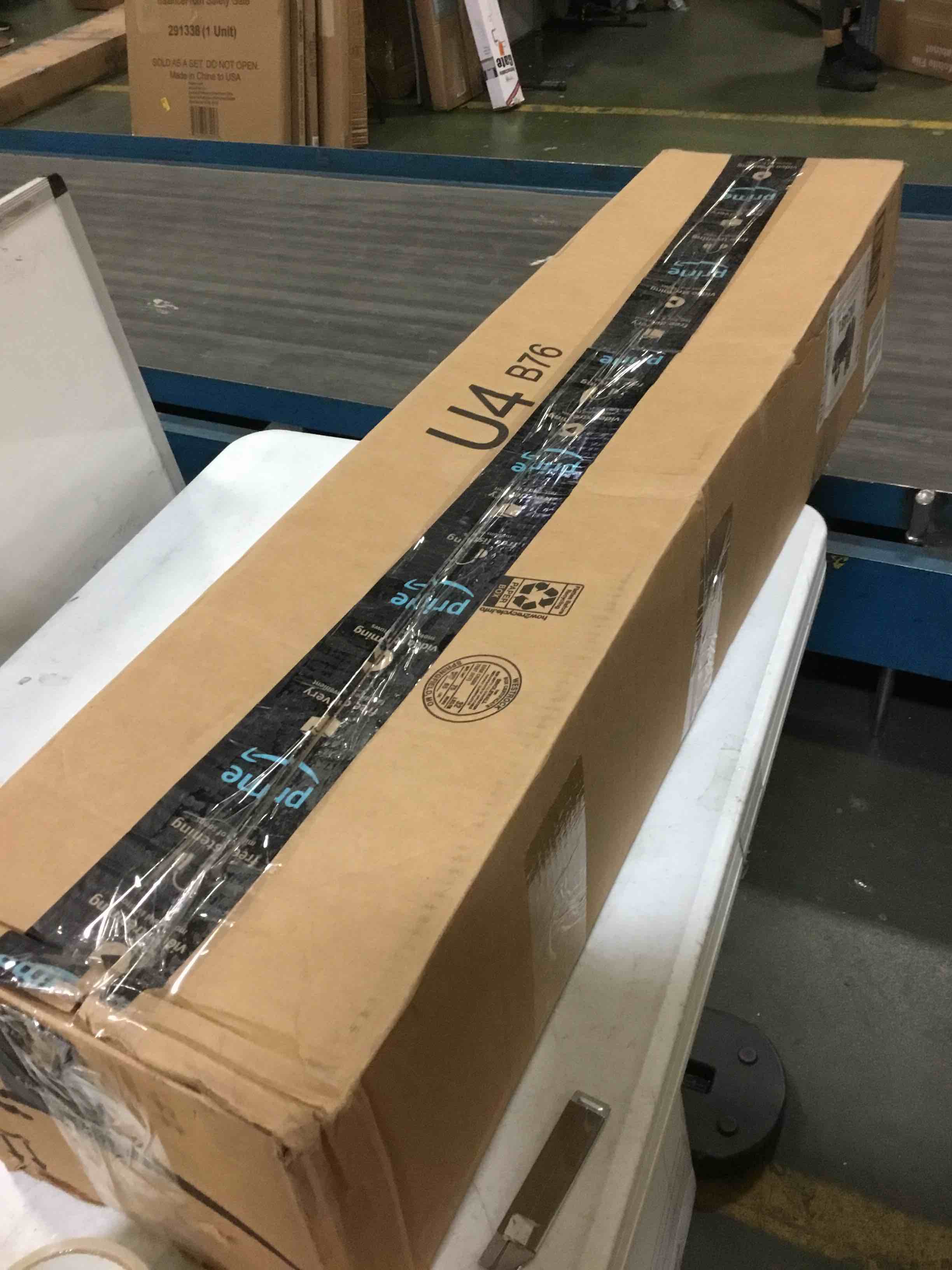 https://s3.amazonaws.com/lotting-images-prod/bidfta/YEL5531127_1695825746795.jpeg