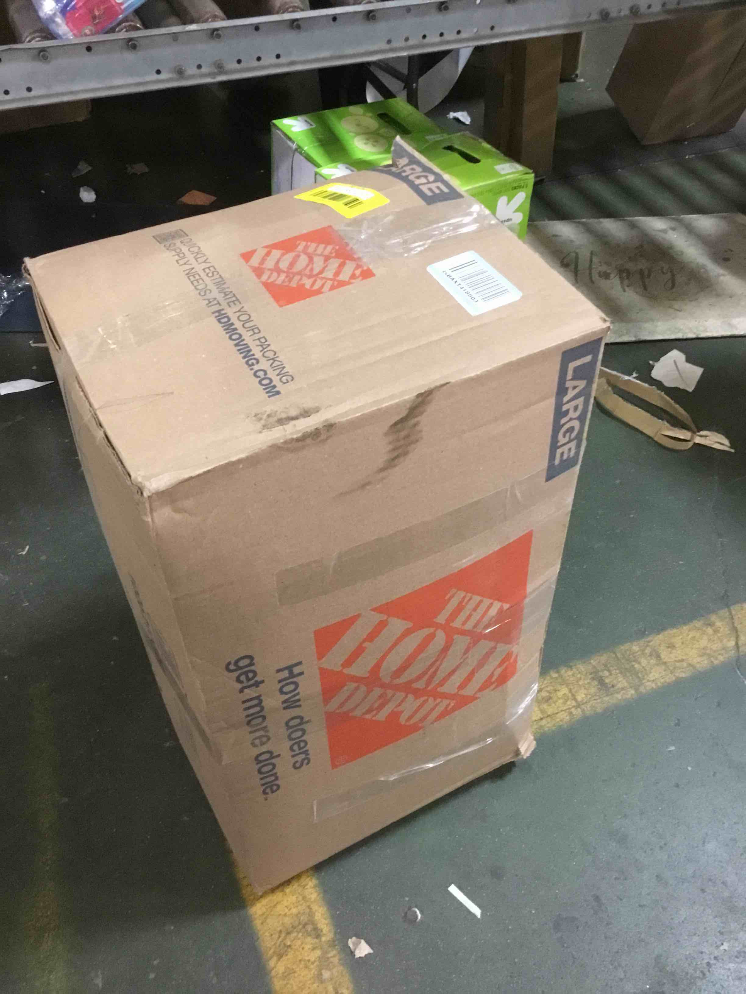 https://s3.amazonaws.com/lotting-images-prod/bidfta/YEL5531210_1695844818212.jpeg