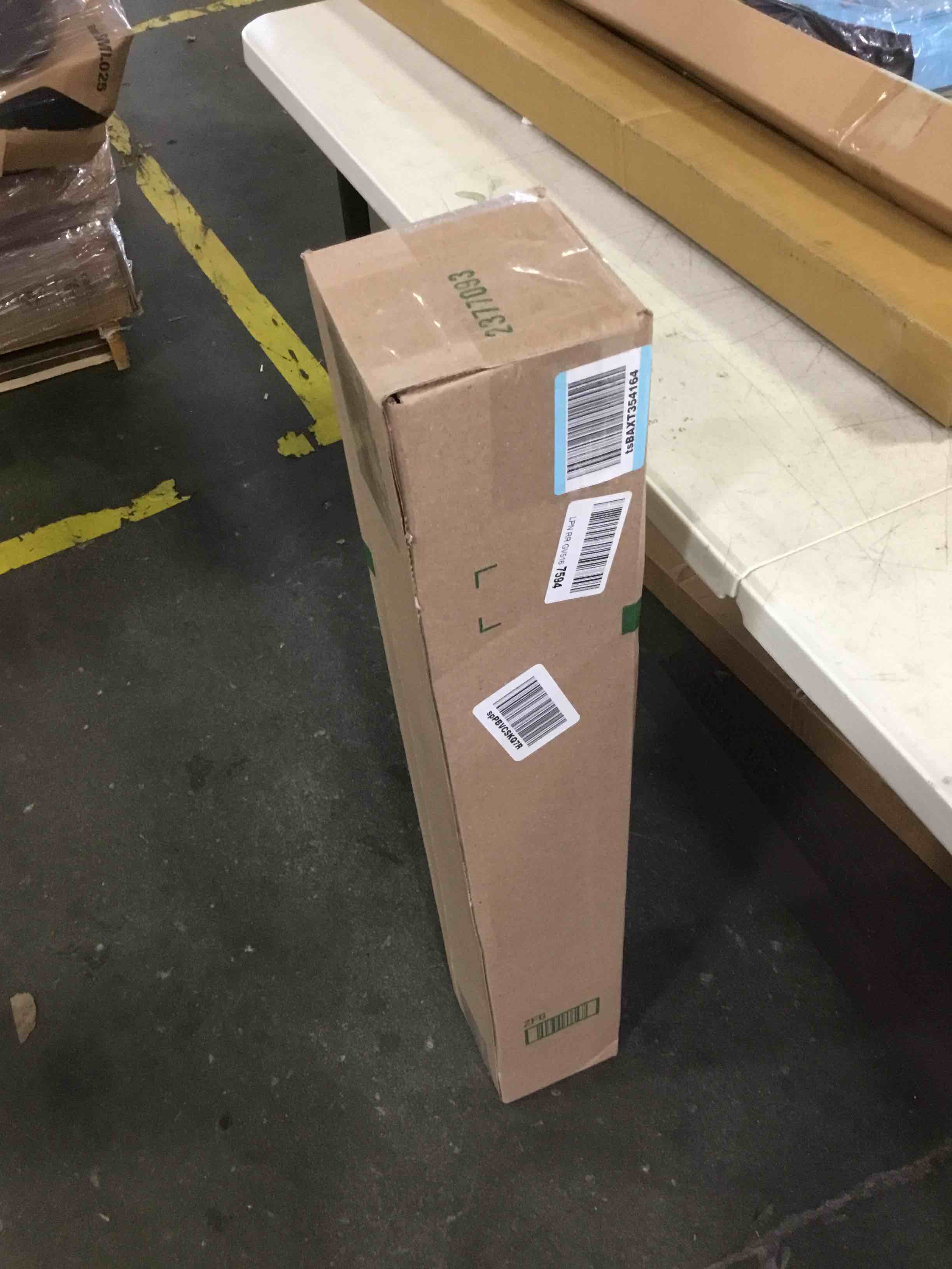 https://s3.amazonaws.com/lotting-images-prod/bidfta/YEL5531684_1696354162770.jpeg