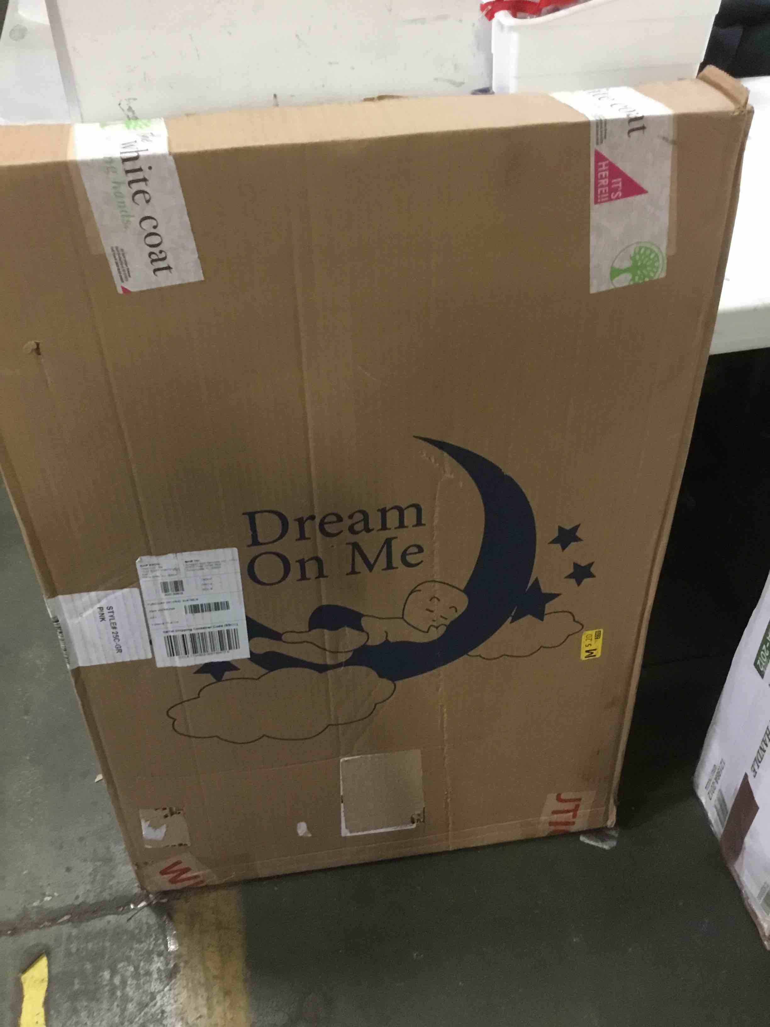 https://s3.amazonaws.com/lotting-images-prod/bidfta/YEL5531954_1696605526906.jpeg
