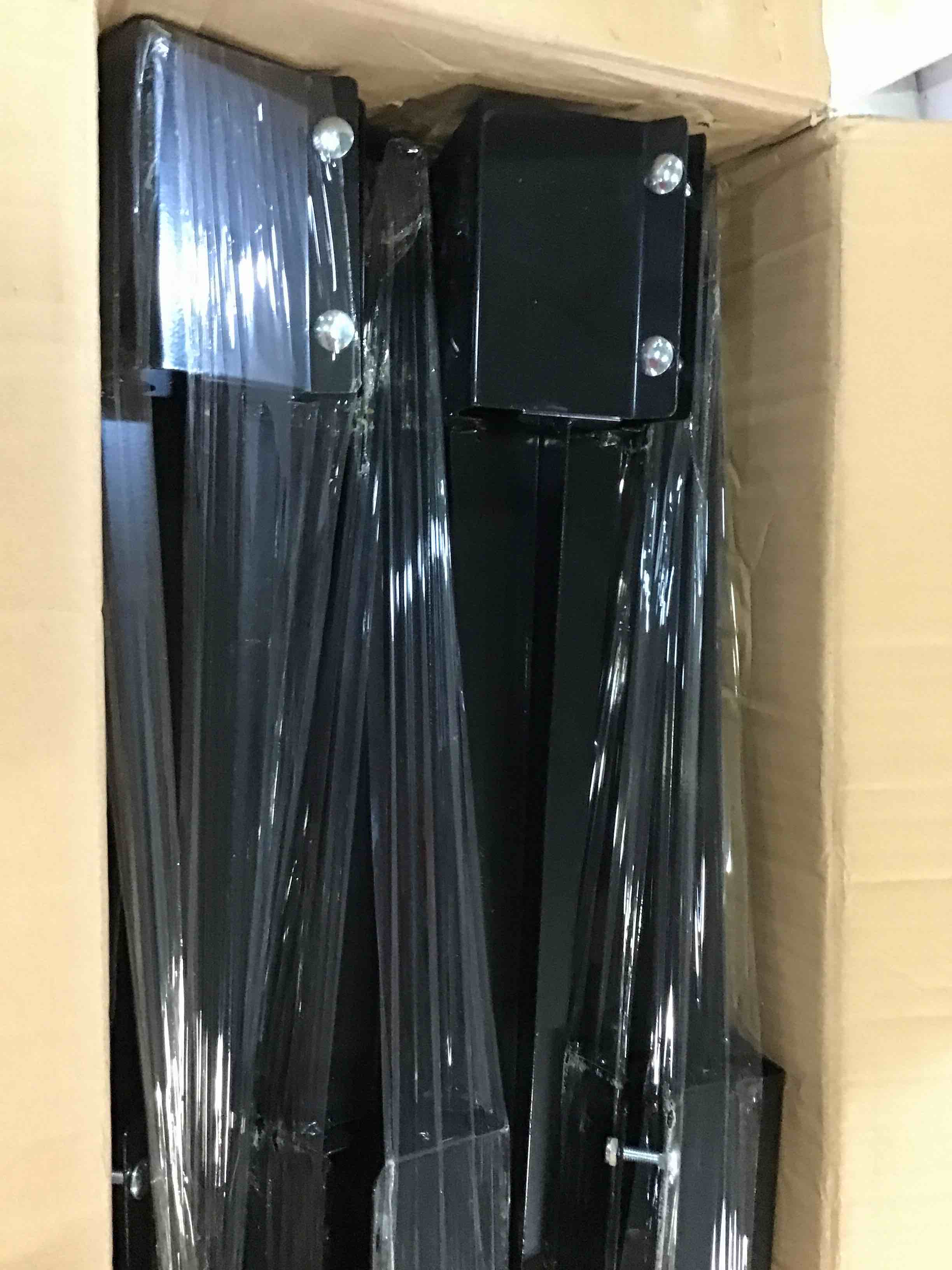 https://s3.amazonaws.com/lotting-images-prod/bidfta/YEL5532628_1695835572058.jpeg
