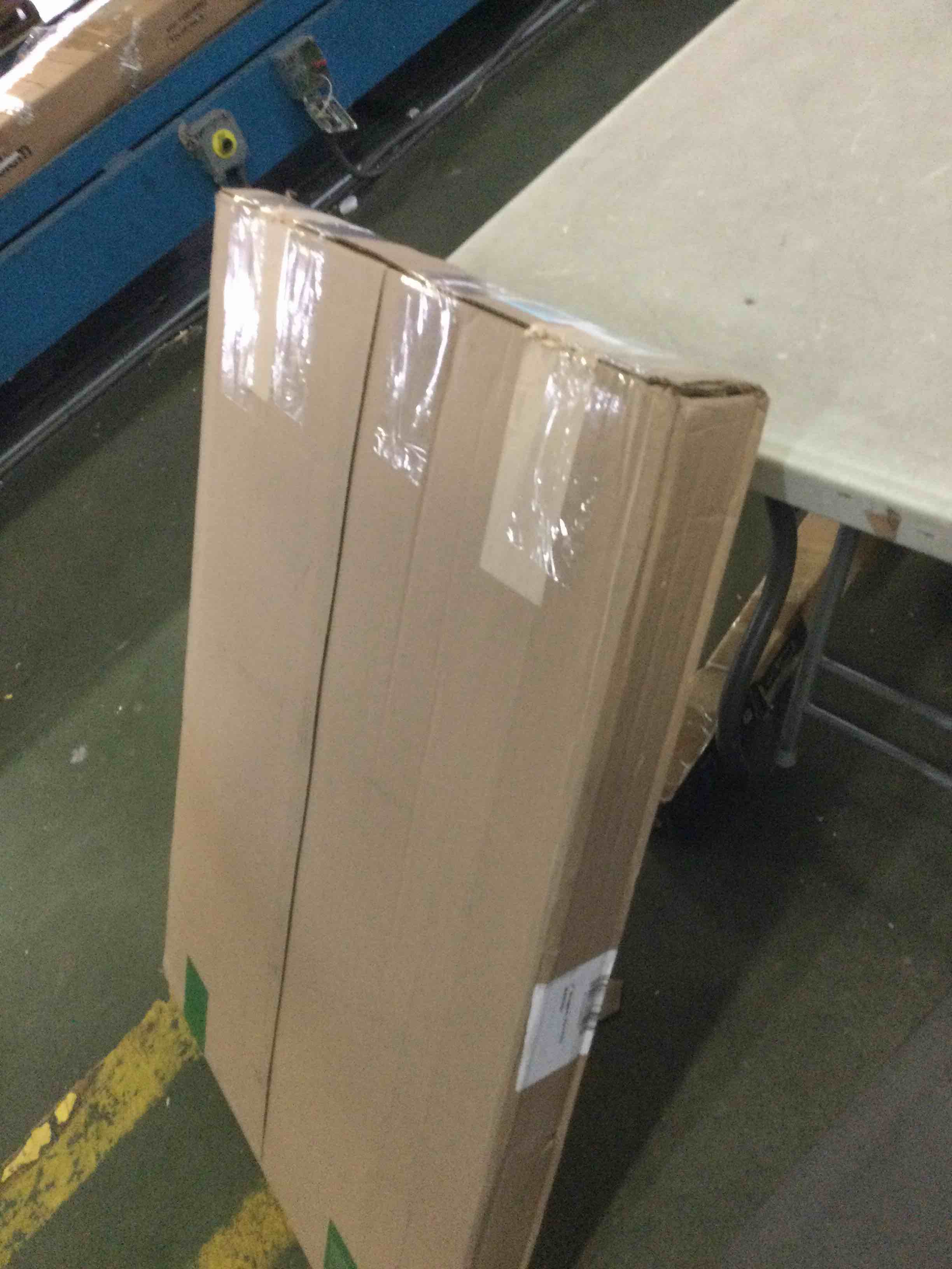 https://s3.amazonaws.com/lotting-images-prod/bidfta/YEL5532790_1695911740633.jpeg
