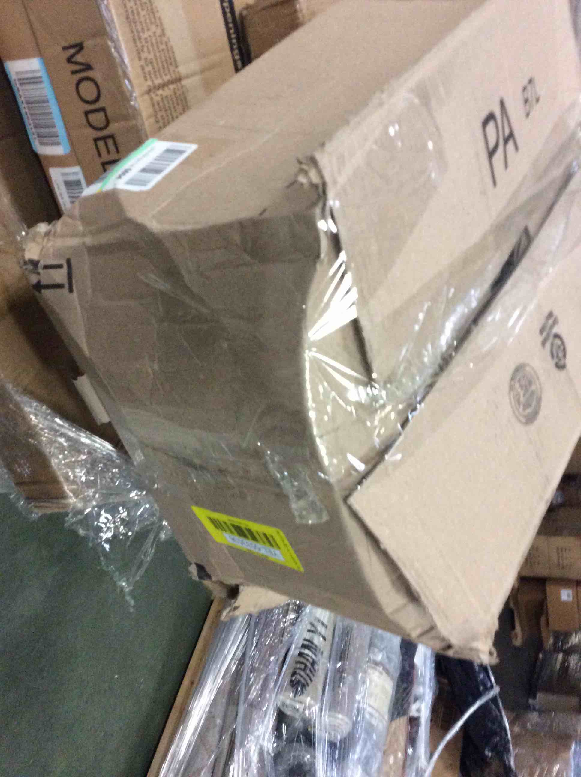 https://s3.amazonaws.com/lotting-images-prod/bidfta/YEL5533537_1696508216160.jpeg
