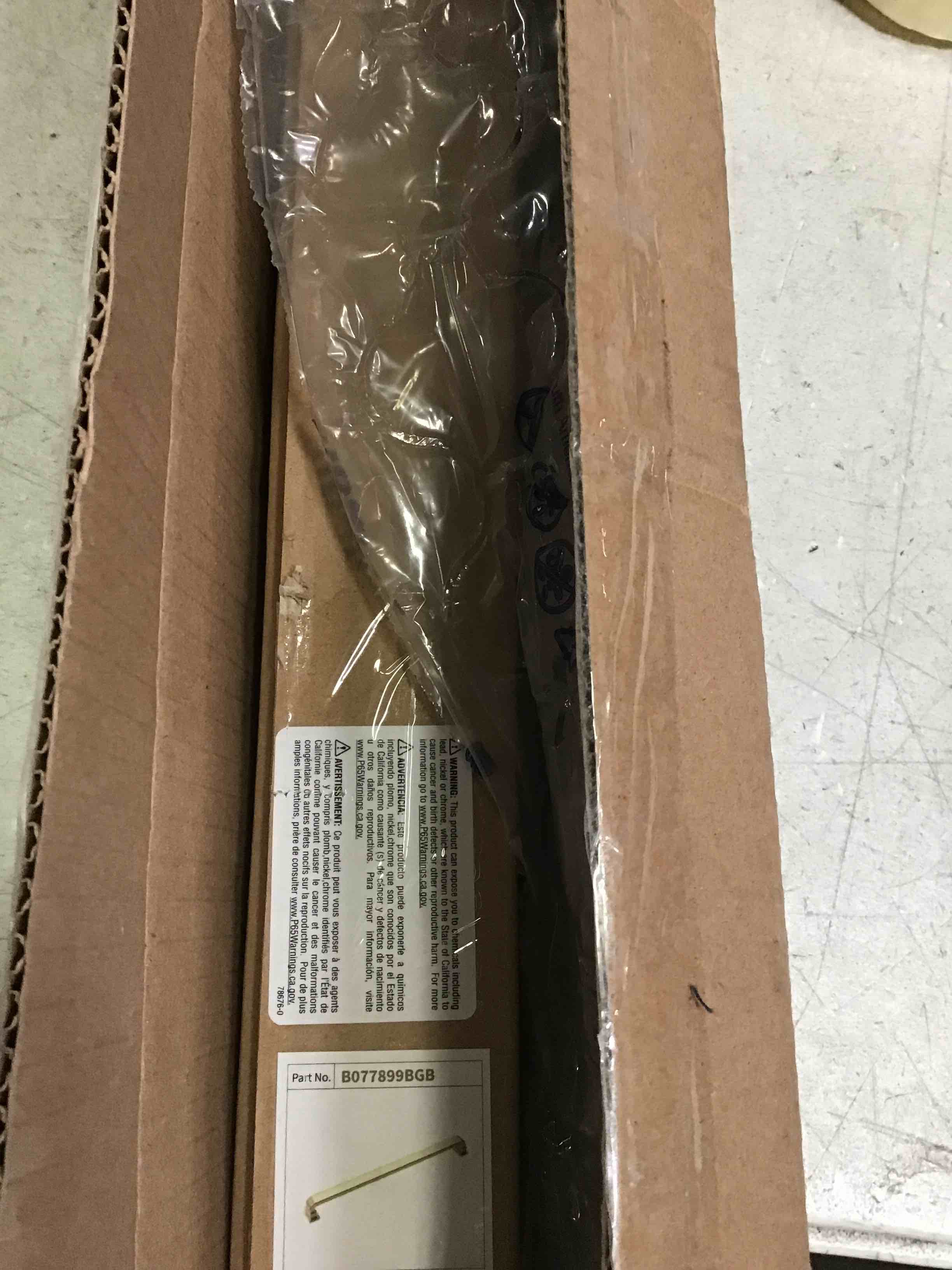 https://s3.amazonaws.com/lotting-images-prod/bidfta/YEL5533776_1696607657423.jpeg