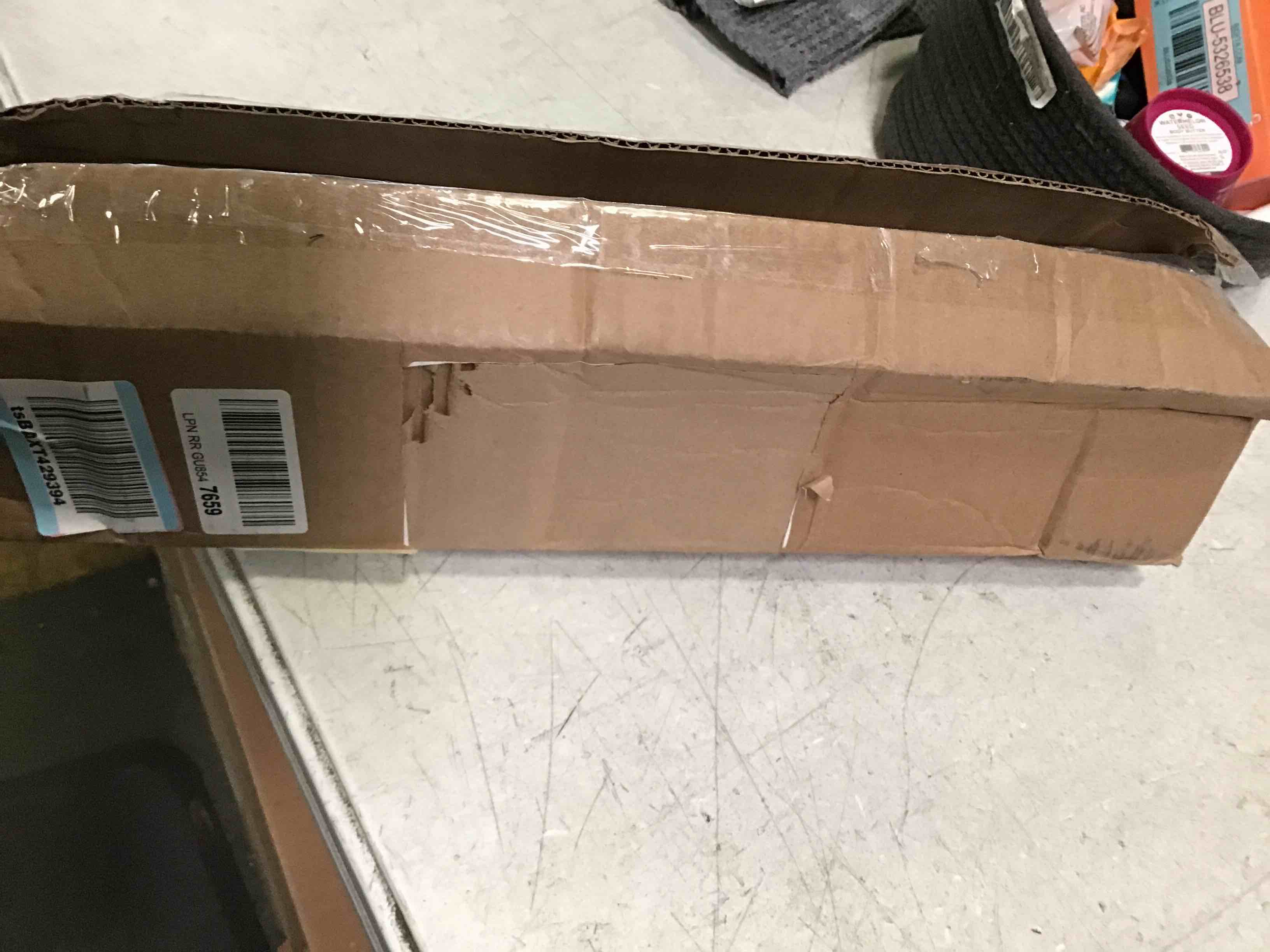 https://s3.amazonaws.com/lotting-images-prod/bidfta/YEL5533776_1696607660463.jpeg