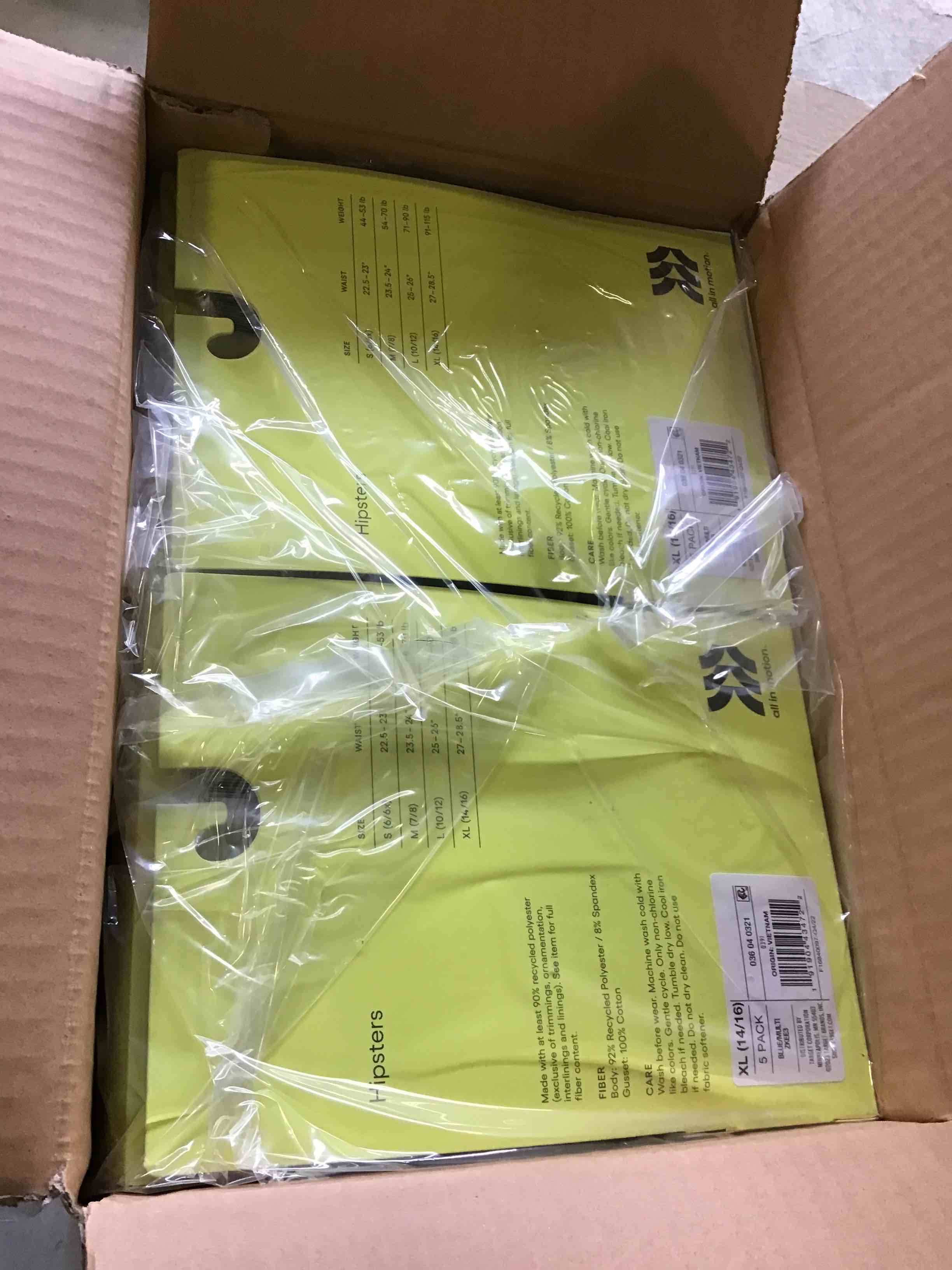 https://s3.amazonaws.com/lotting-images-prod/bidfta/YEL5533945_1695656285934.jpeg