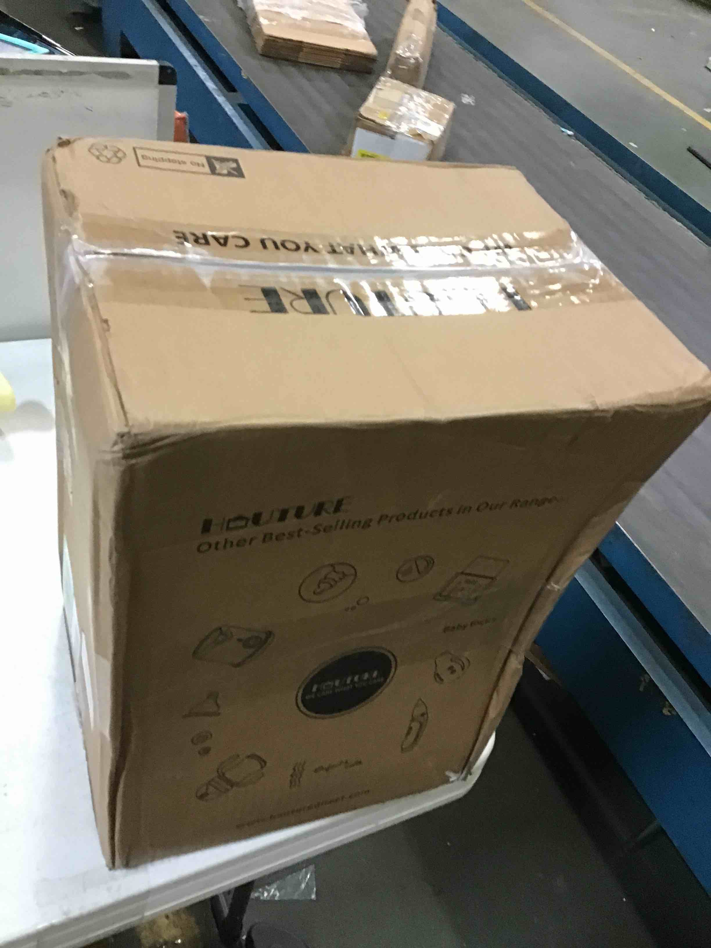 https://s3.amazonaws.com/lotting-images-prod/bidfta/YEL5535522_1695411197230.jpeg