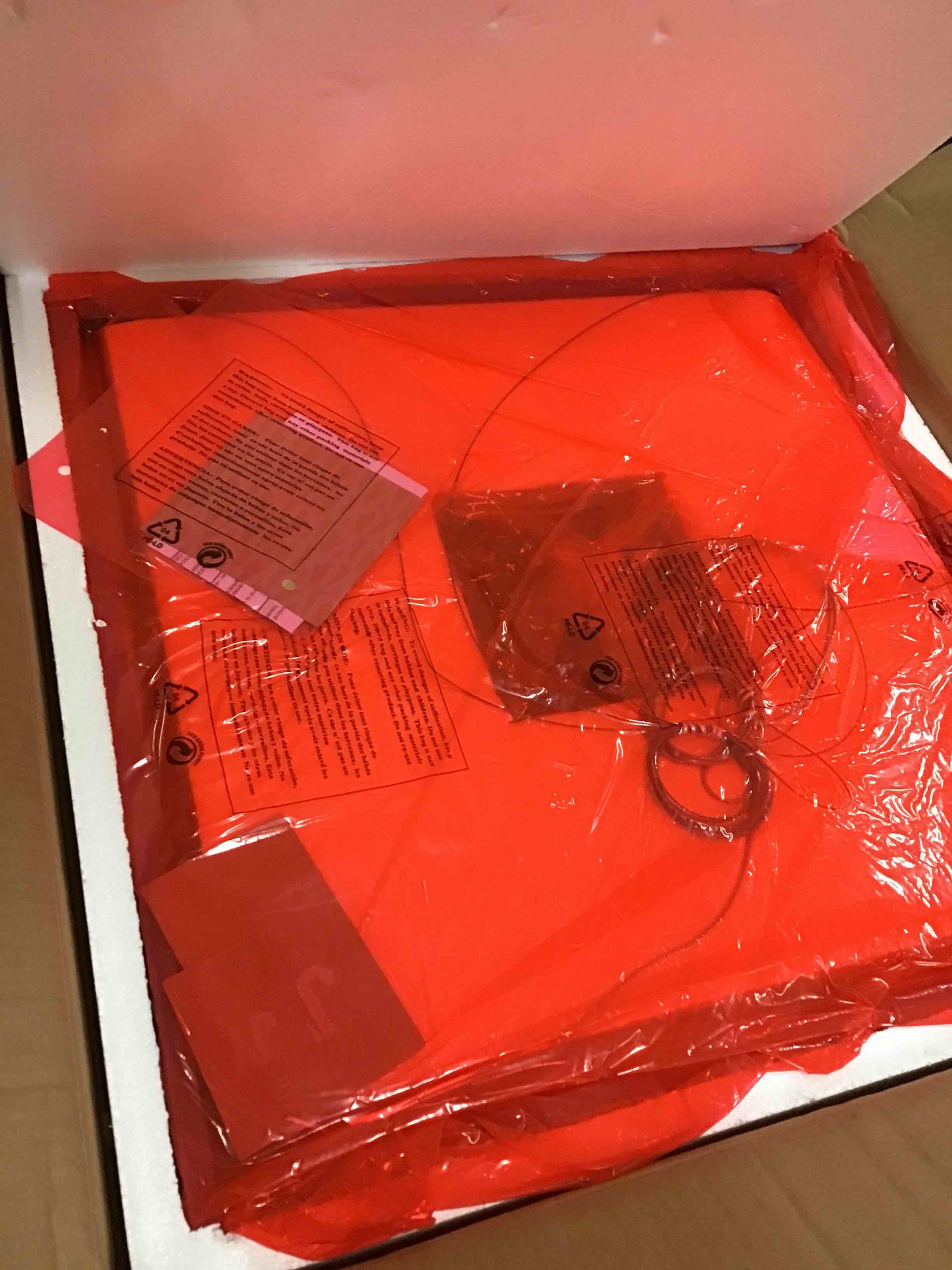 https://s3.amazonaws.com/lotting-images-prod/bidfta/YEL5535825_1695729962597.jpeg