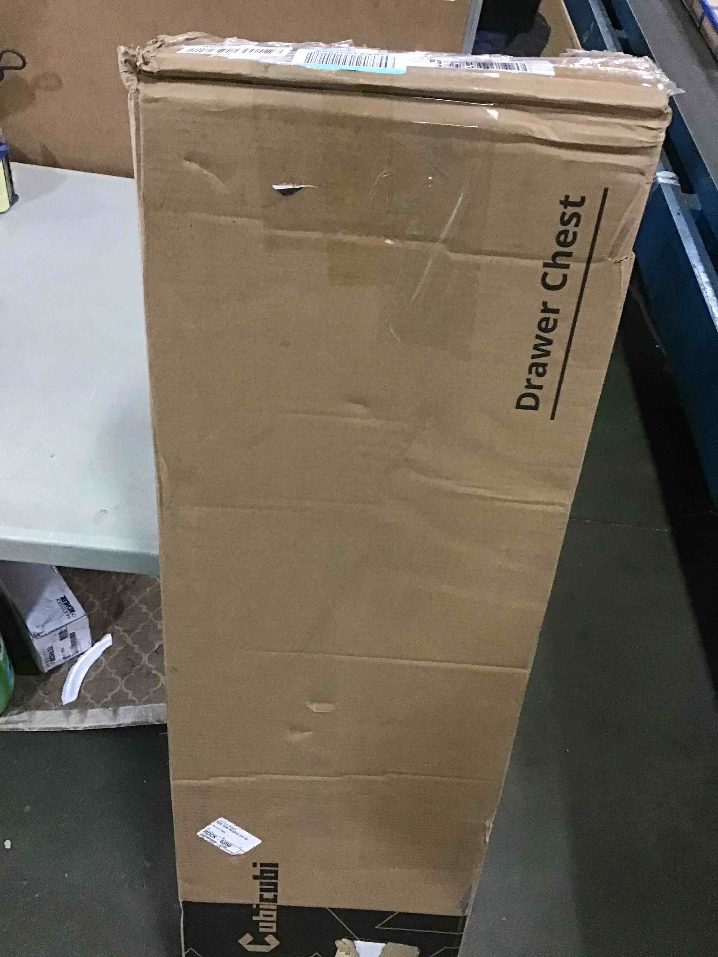 https://s3.amazonaws.com/lotting-images-prod/bidfta/YEL5536011_1695756917427.jpeg