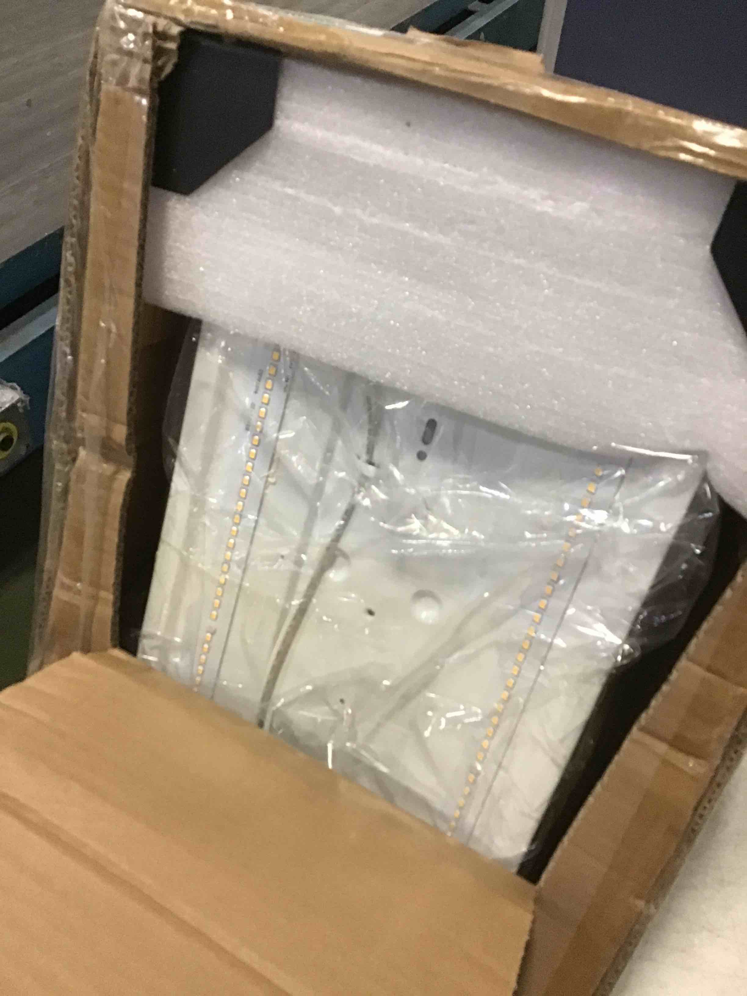 https://s3.amazonaws.com/lotting-images-prod/bidfta/YEL5536316_1695989706122.jpeg