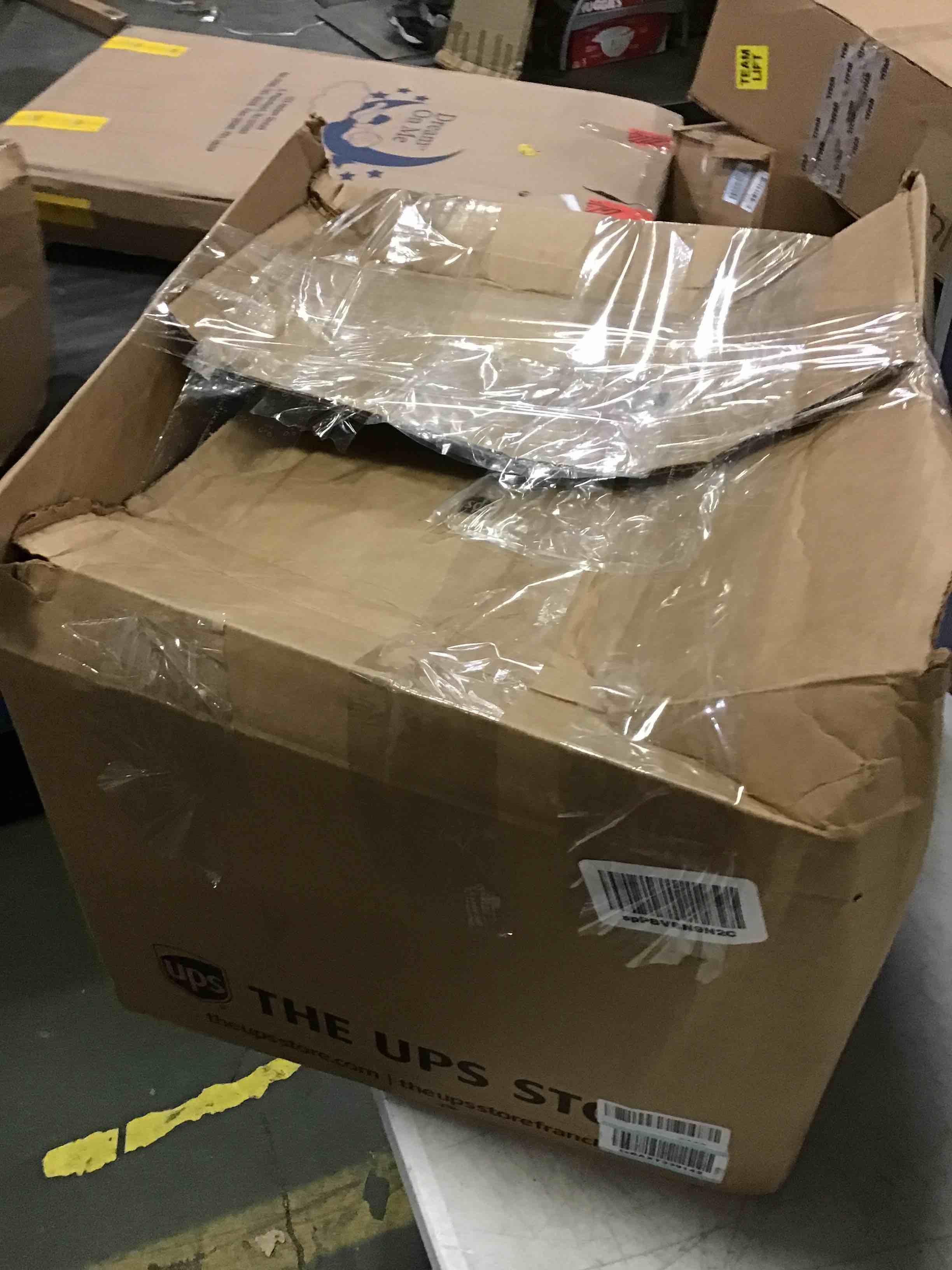 https://s3.amazonaws.com/lotting-images-prod/bidfta/YEL5536341_1695992067923.jpeg