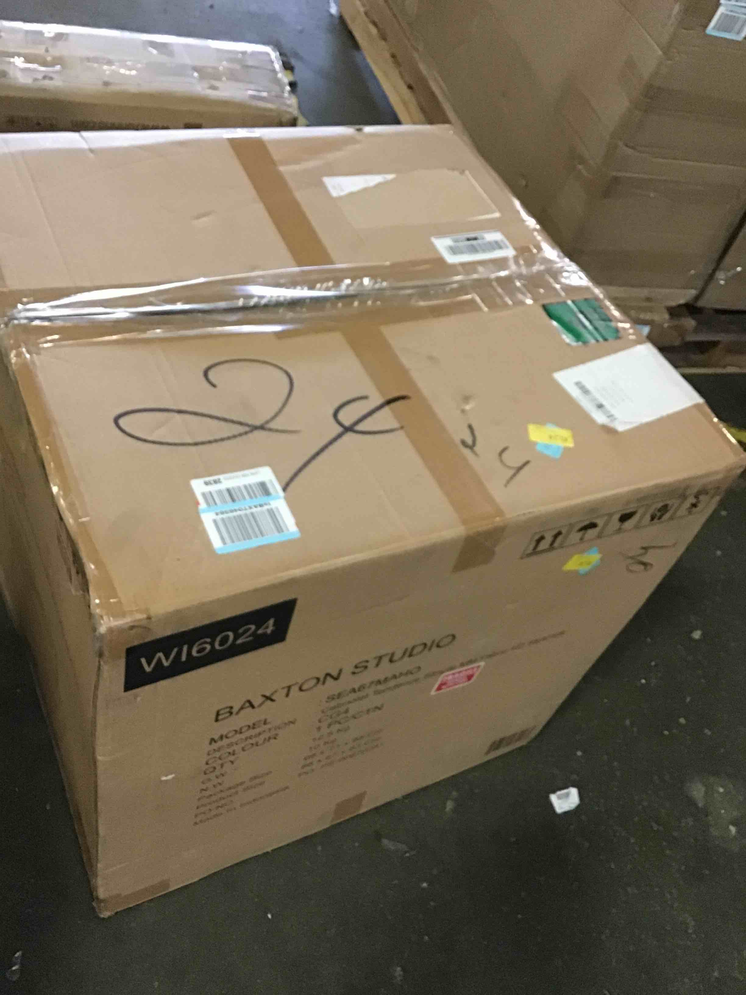 https://s3.amazonaws.com/lotting-images-prod/bidfta/YEL5536569_1696253068646.jpeg