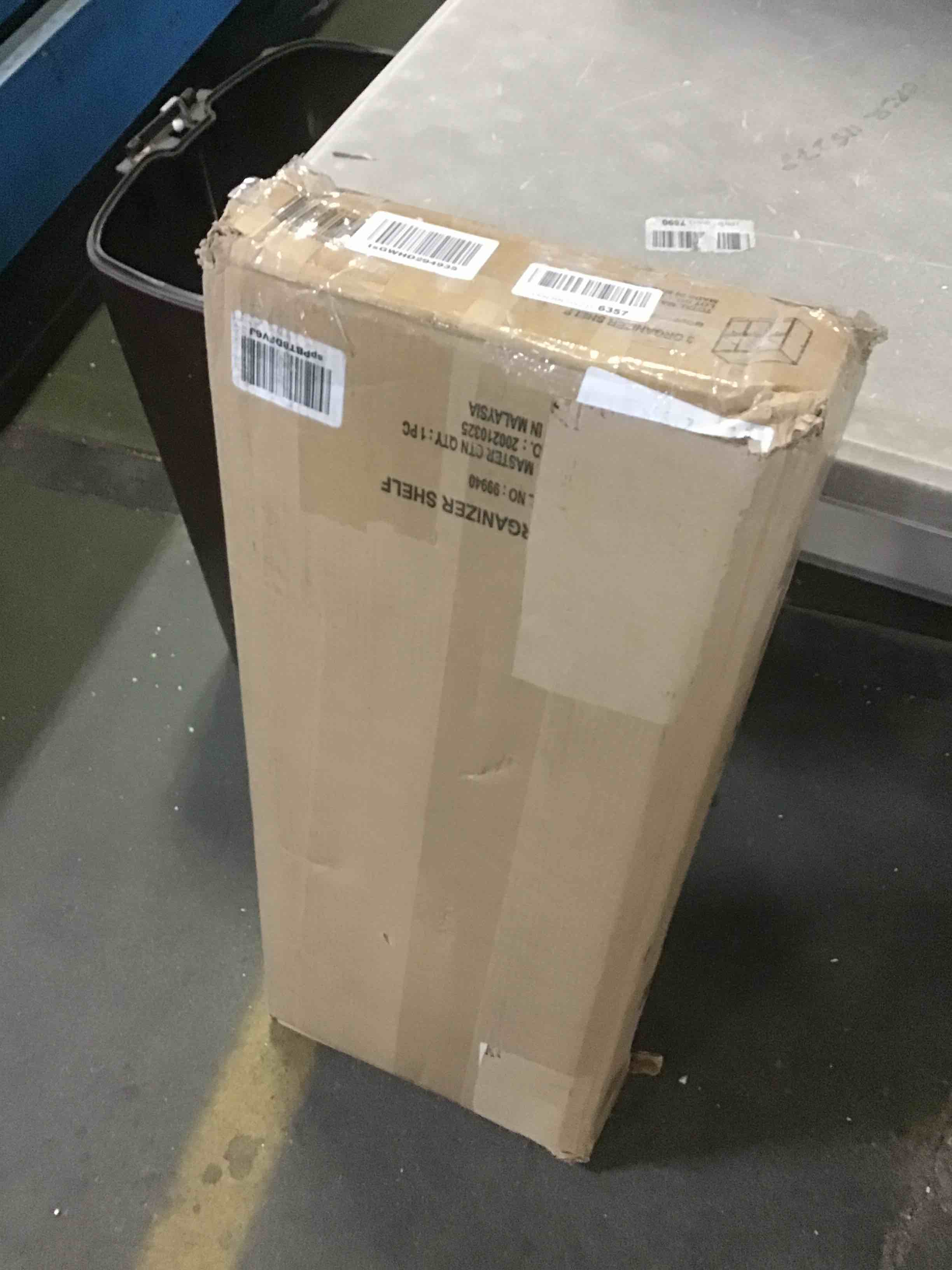 https://s3.amazonaws.com/lotting-images-prod/bidfta/YEL5536570_1696253147548.jpeg