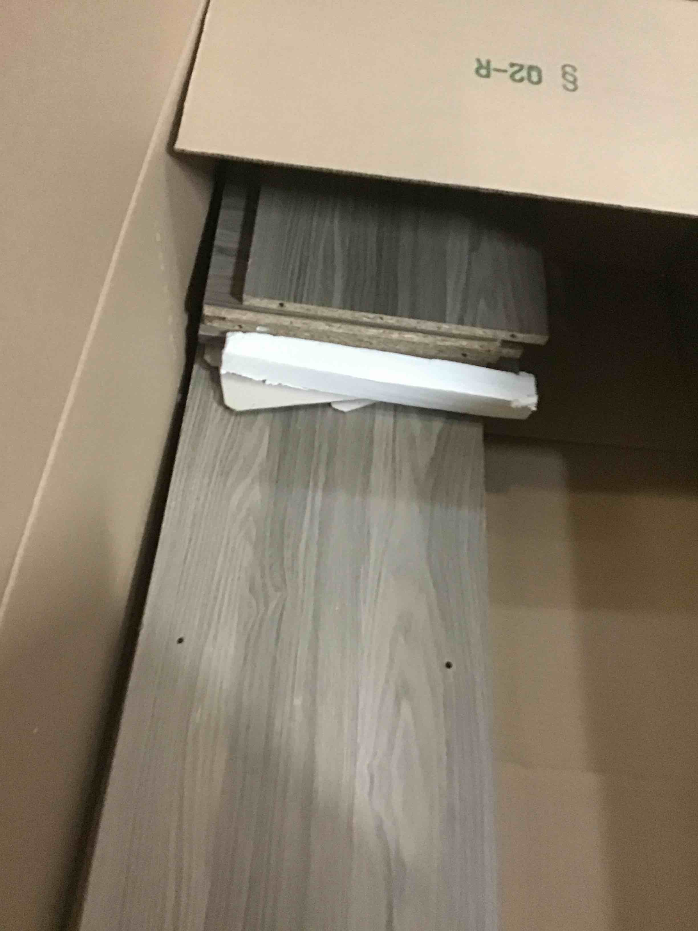 https://s3.amazonaws.com/lotting-images-prod/bidfta/YEL5536706_1696272430518.jpeg