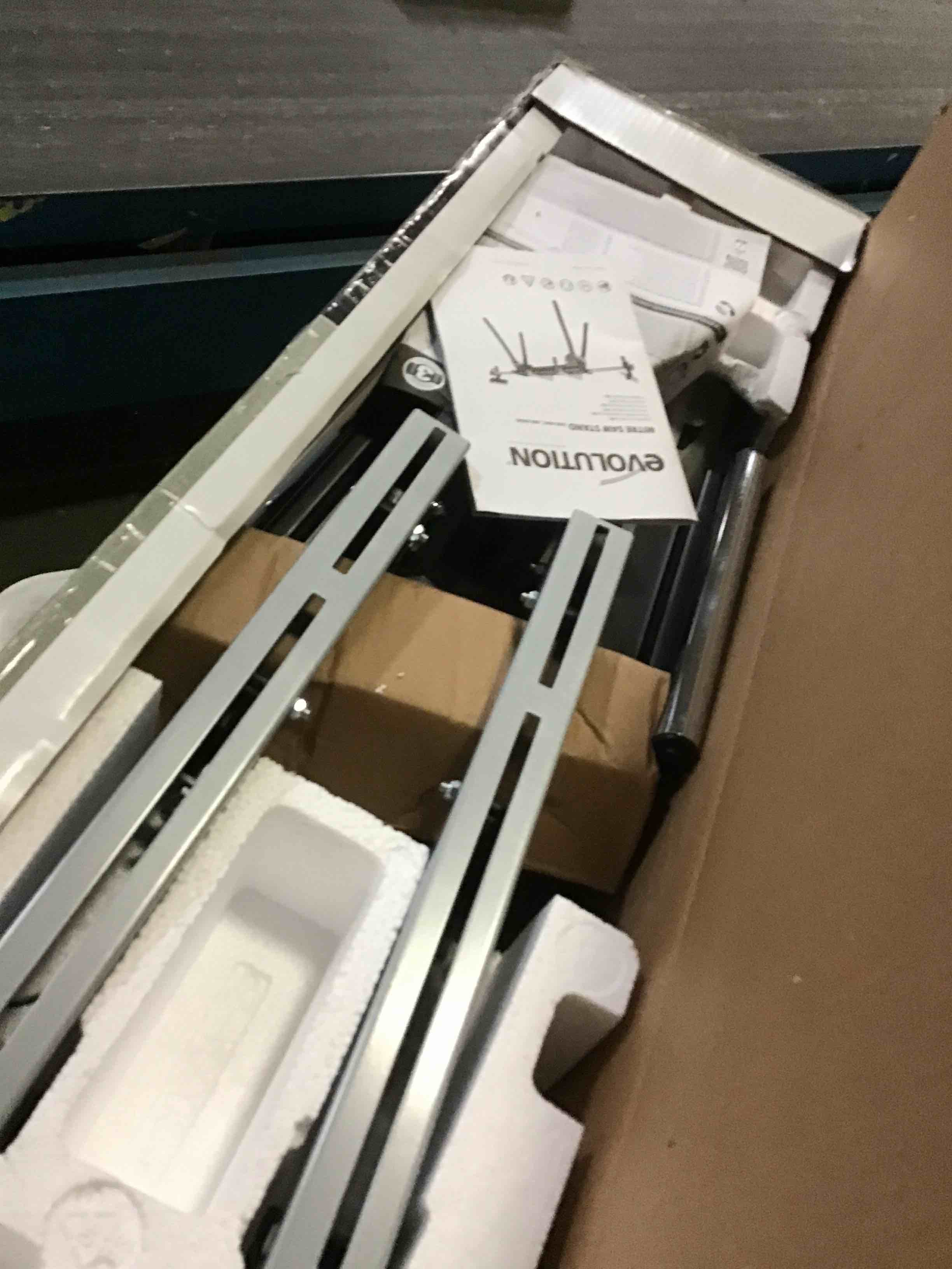 https://s3.amazonaws.com/lotting-images-prod/bidfta/YEL5536708_1696272742761.jpeg