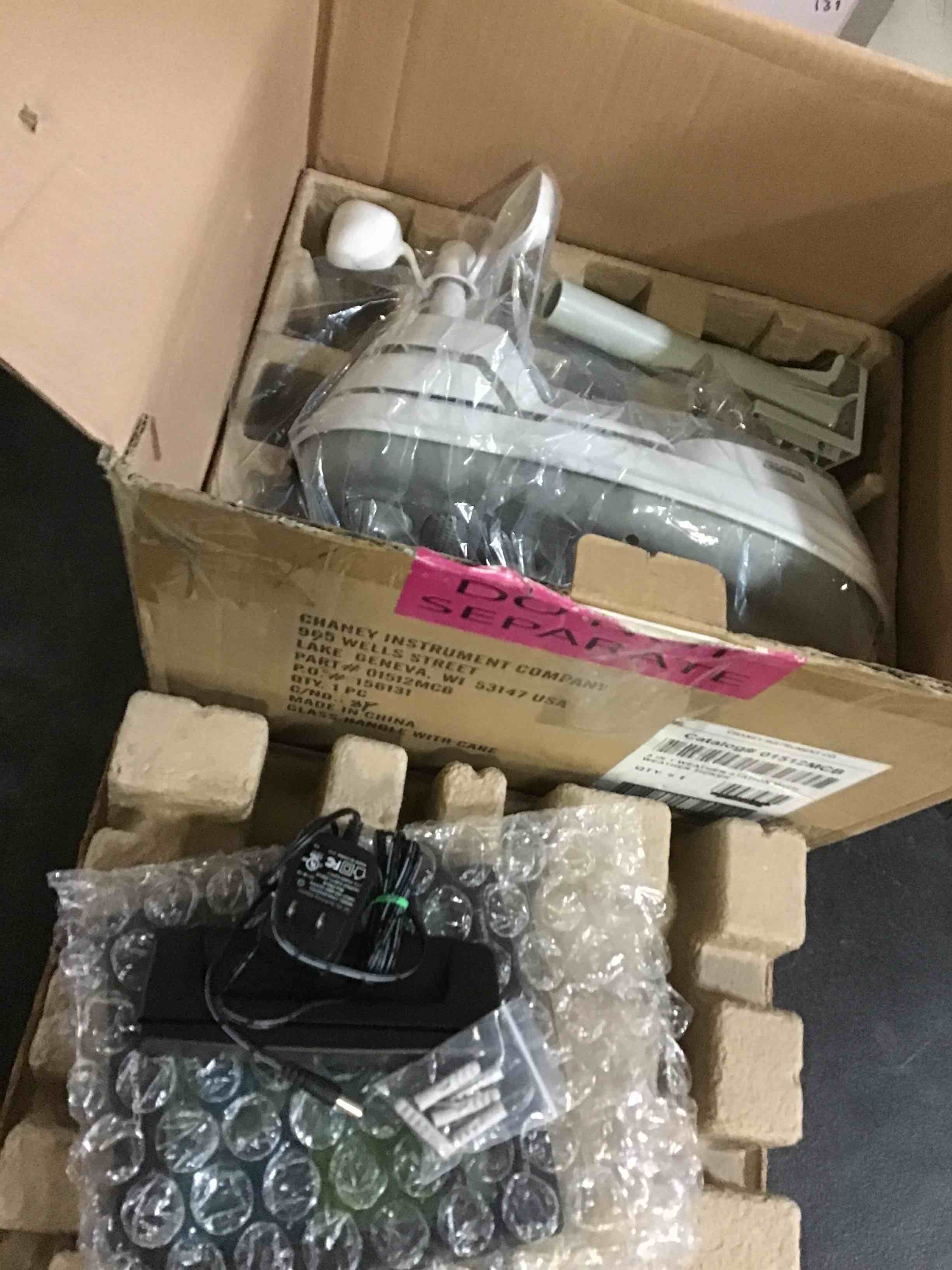 https://s3.amazonaws.com/lotting-images-prod/bidfta/YEL5536741_1696335566782.jpeg
