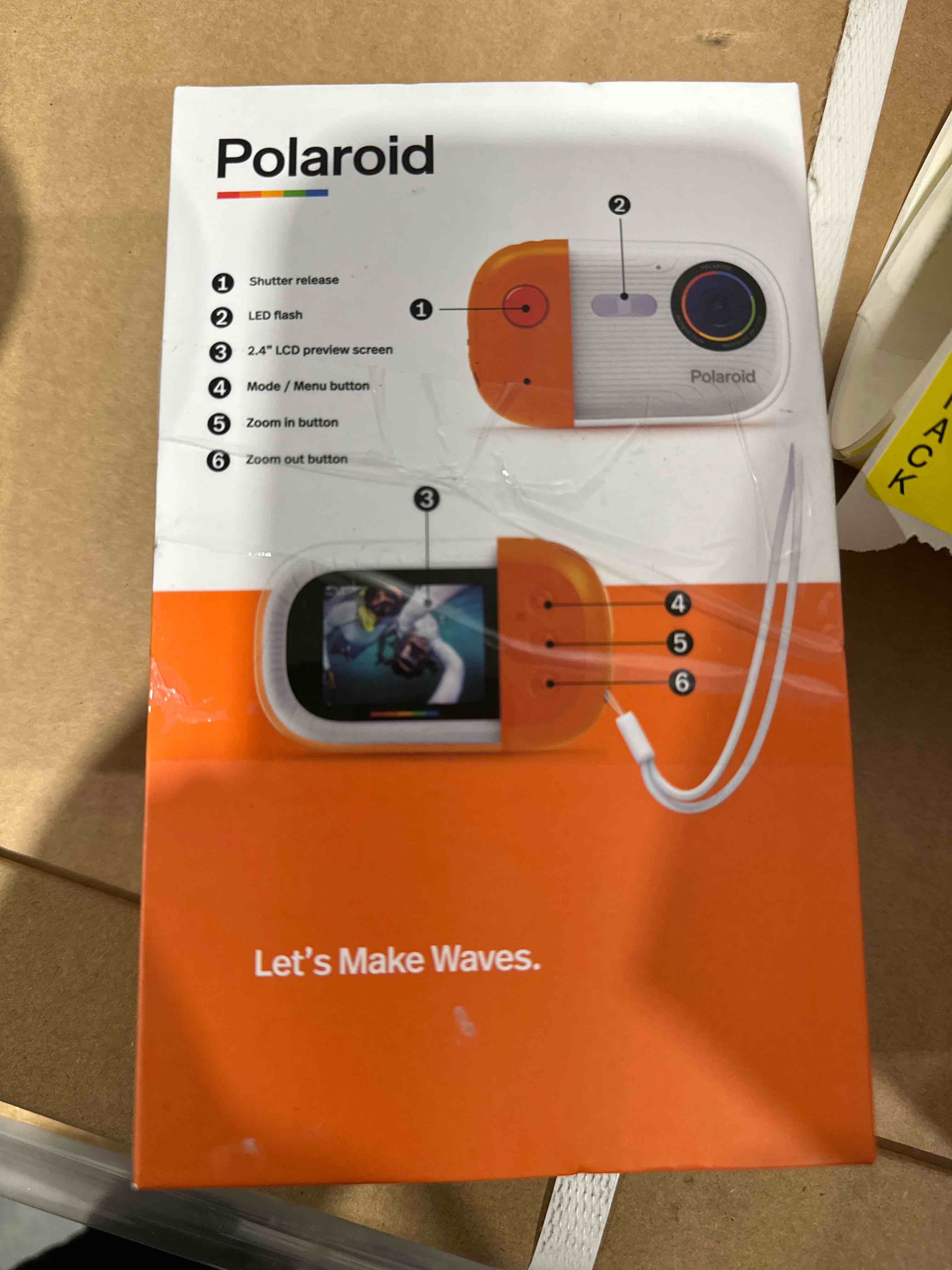 https://s3.amazonaws.com/lotting-images-prod/bidfta/YEL5538116_1705706997845.jpeg