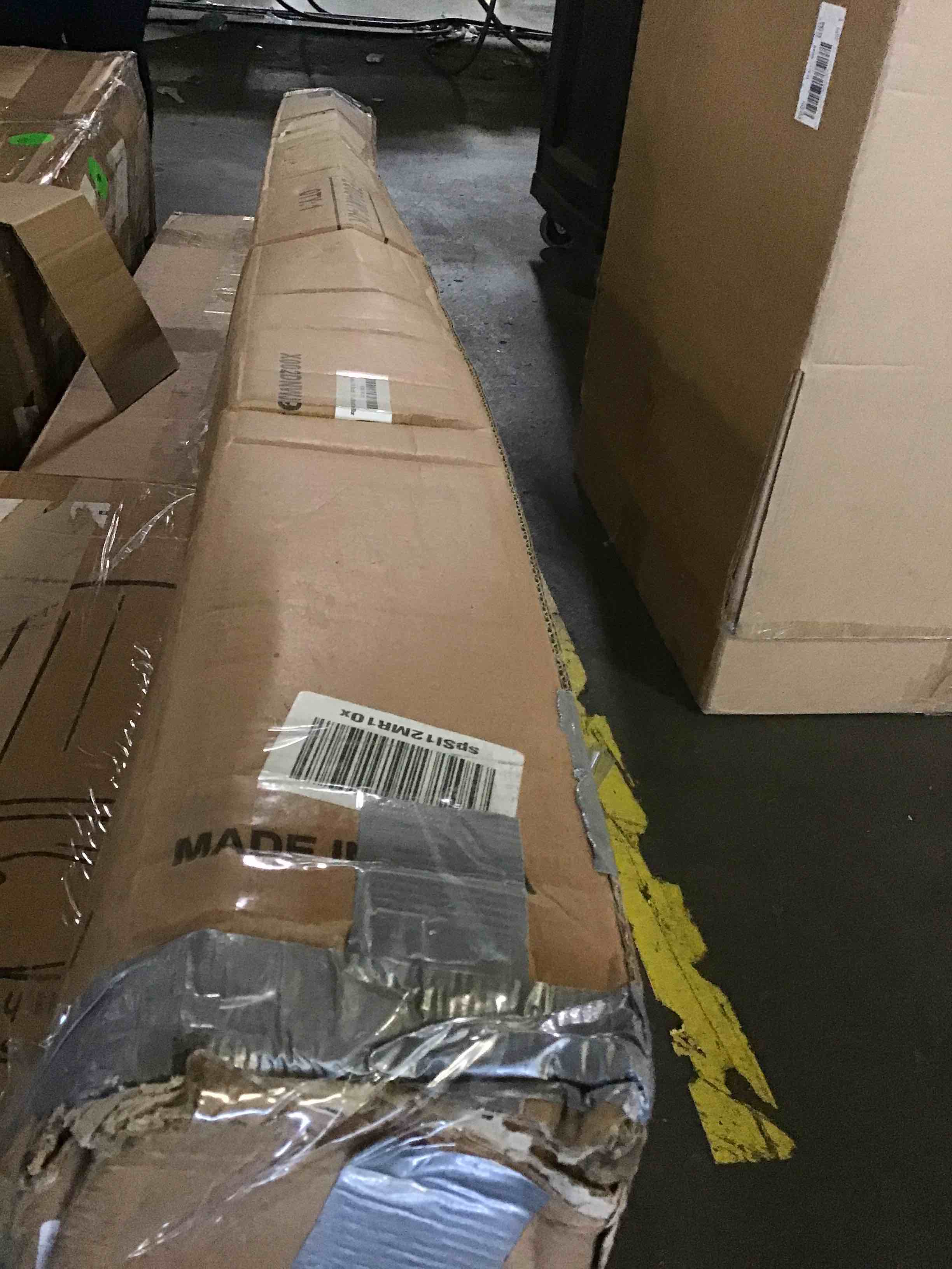 https://s3.amazonaws.com/lotting-images-prod/bidfta/YEL5539999_1696348204513.jpeg