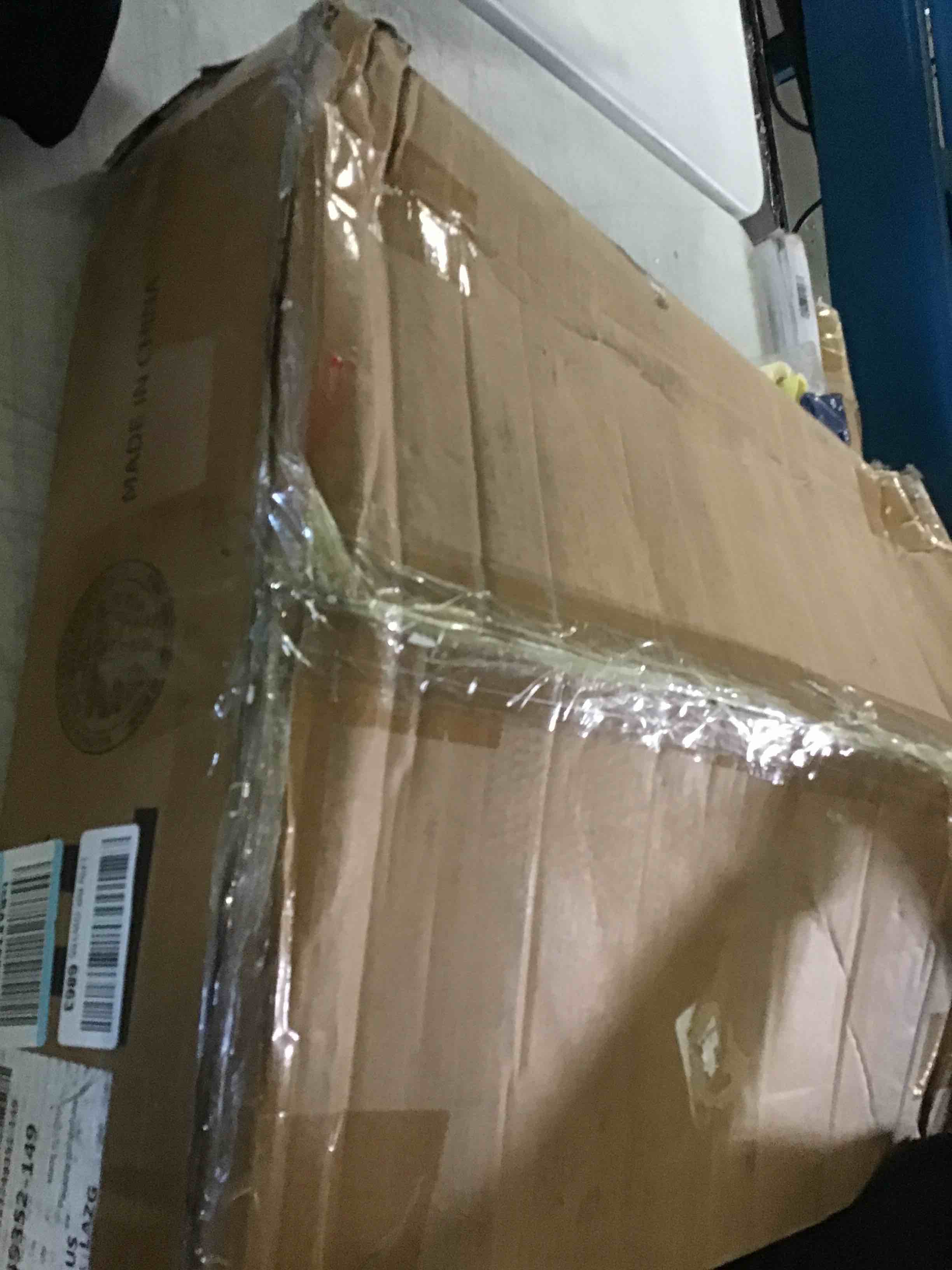 https://s3.amazonaws.com/lotting-images-prod/bidfta/YEL5540067_1696358677022.jpeg