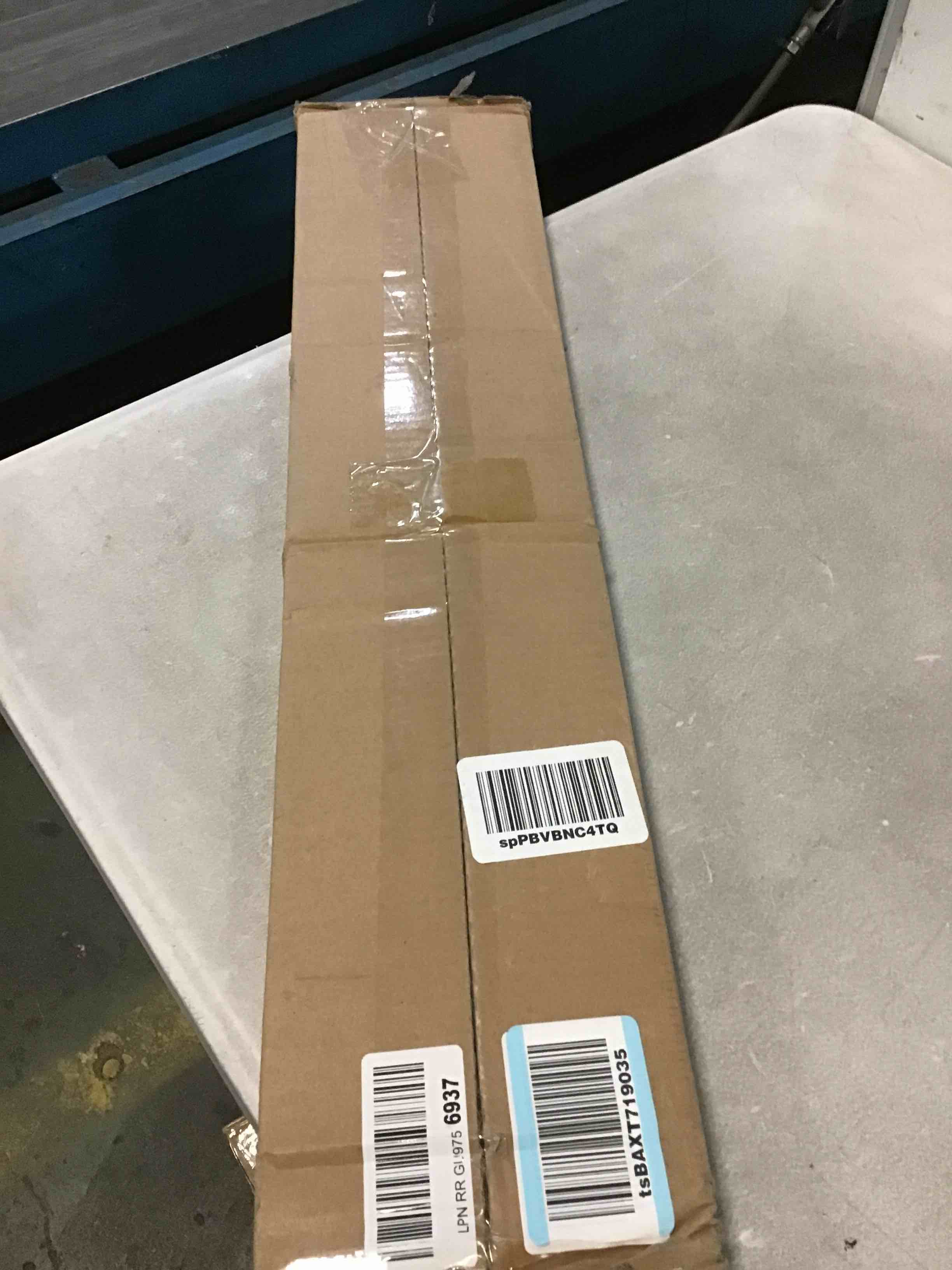 https://s3.amazonaws.com/lotting-images-prod/bidfta/YEL5540135_1696421005817.jpeg