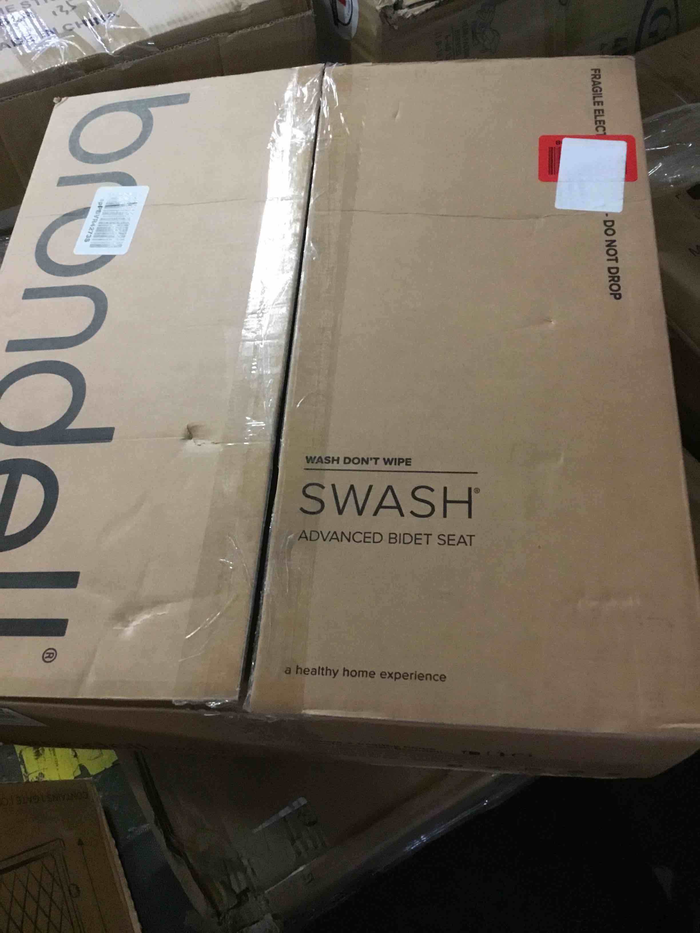 https://s3.amazonaws.com/lotting-images-prod/bidfta/YEL5541786_1696596554263.jpeg